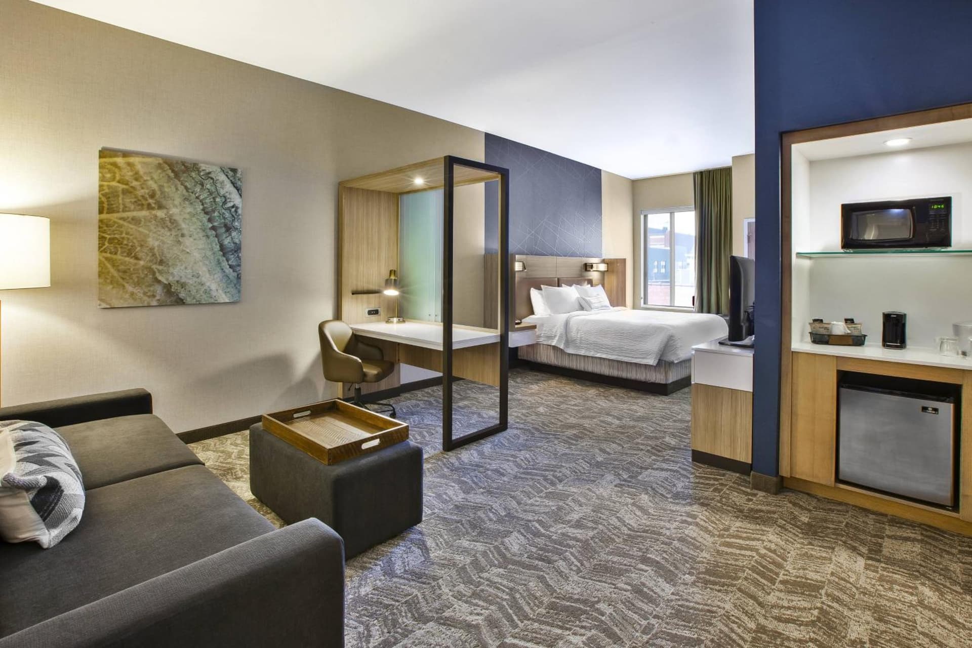 SpringHill Suites by Marriott Pittsburgh Butler/Centre City gallery photo in Butler, PA — image 12