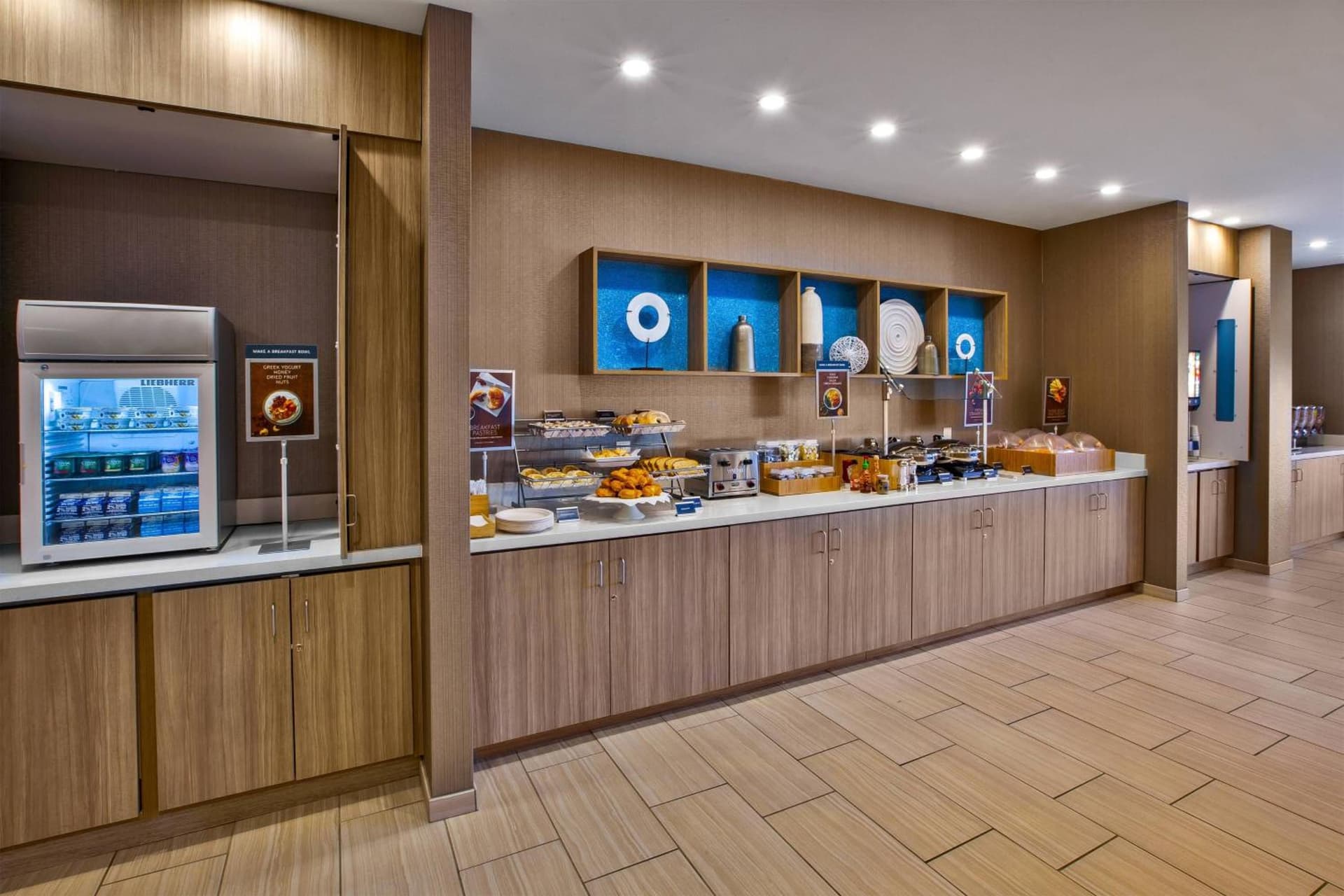 SpringHill Suites by Marriott Pittsburgh Butler/Centre City interior in Butler, PA — gallery photo 2
