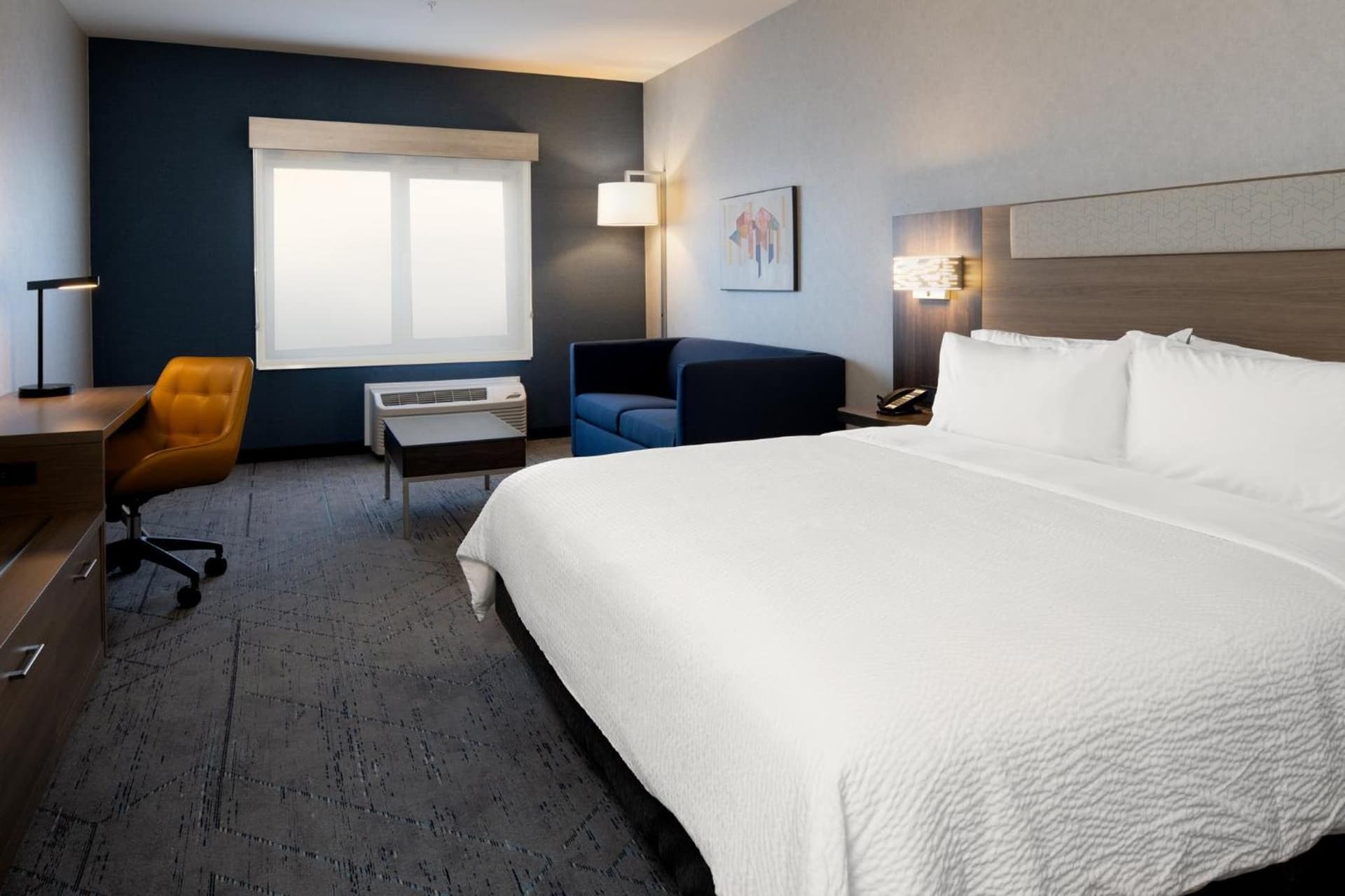 Holiday Inn Express & Suites - Hollister by IHG gallery photo in Hollister, CA — image 70