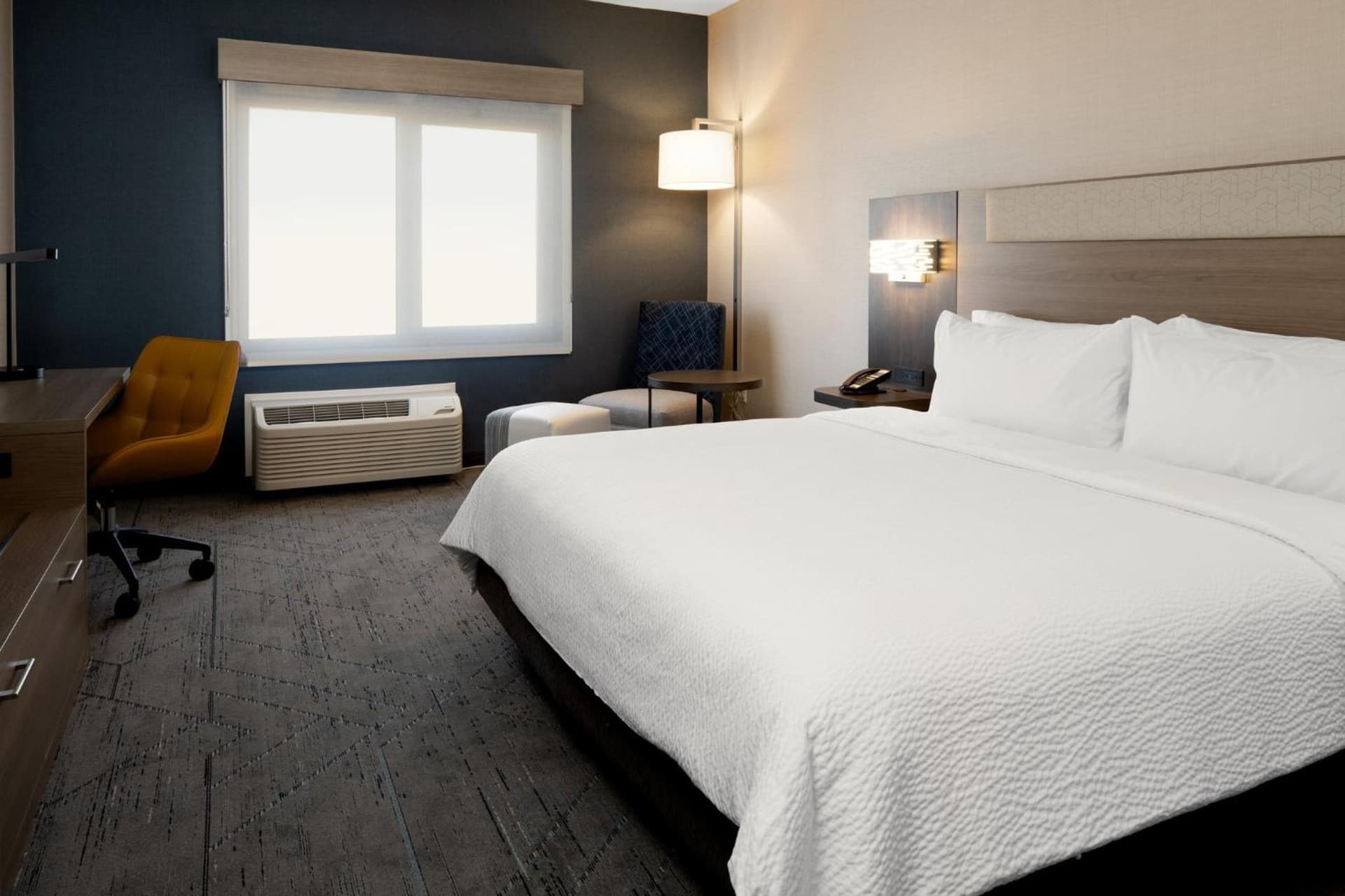 Holiday Inn Express & Suites - Hollister by IHG gallery photo in Hollister, CA — image 43