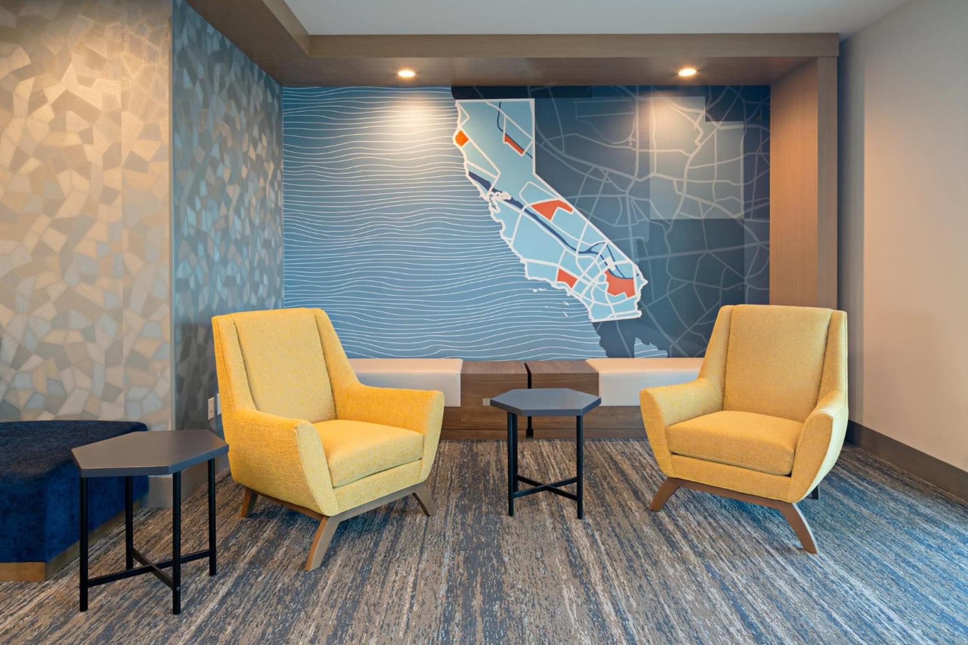 Holiday Inn Express & Suites - Hollister by IHG gallery photo in Hollister, CA — image 13
