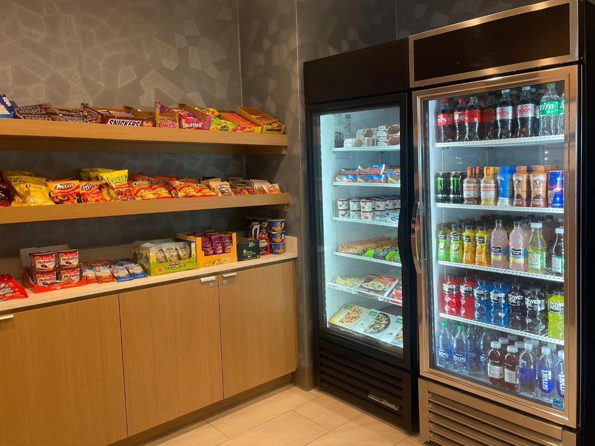 Holiday Inn Express & Suites - Hollister by IHG gallery photo in Hollister, CA — image 36