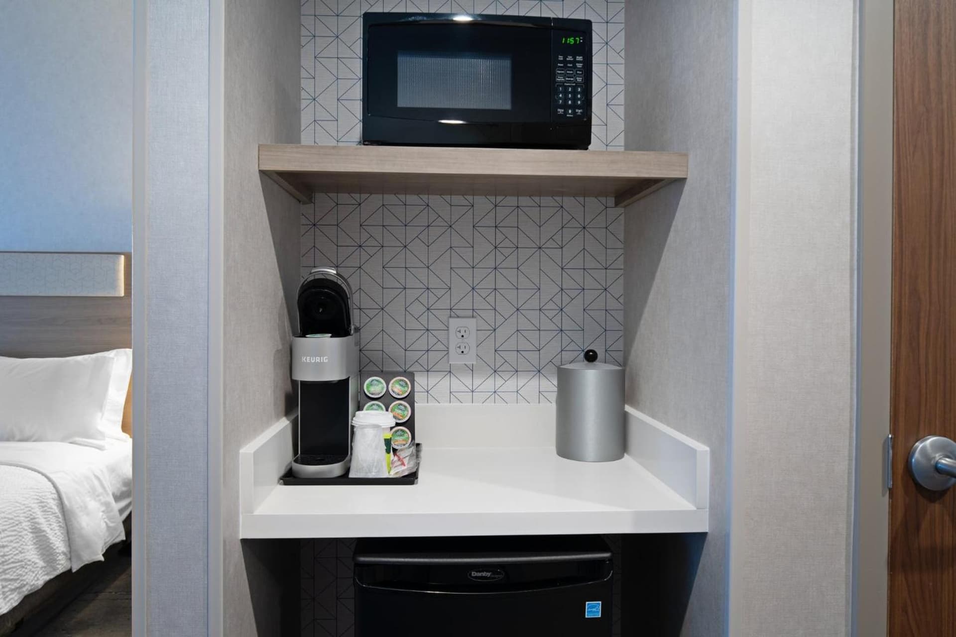 Holiday Inn Express & Suites - Hollister by IHG gallery photo in Hollister, CA — image 58