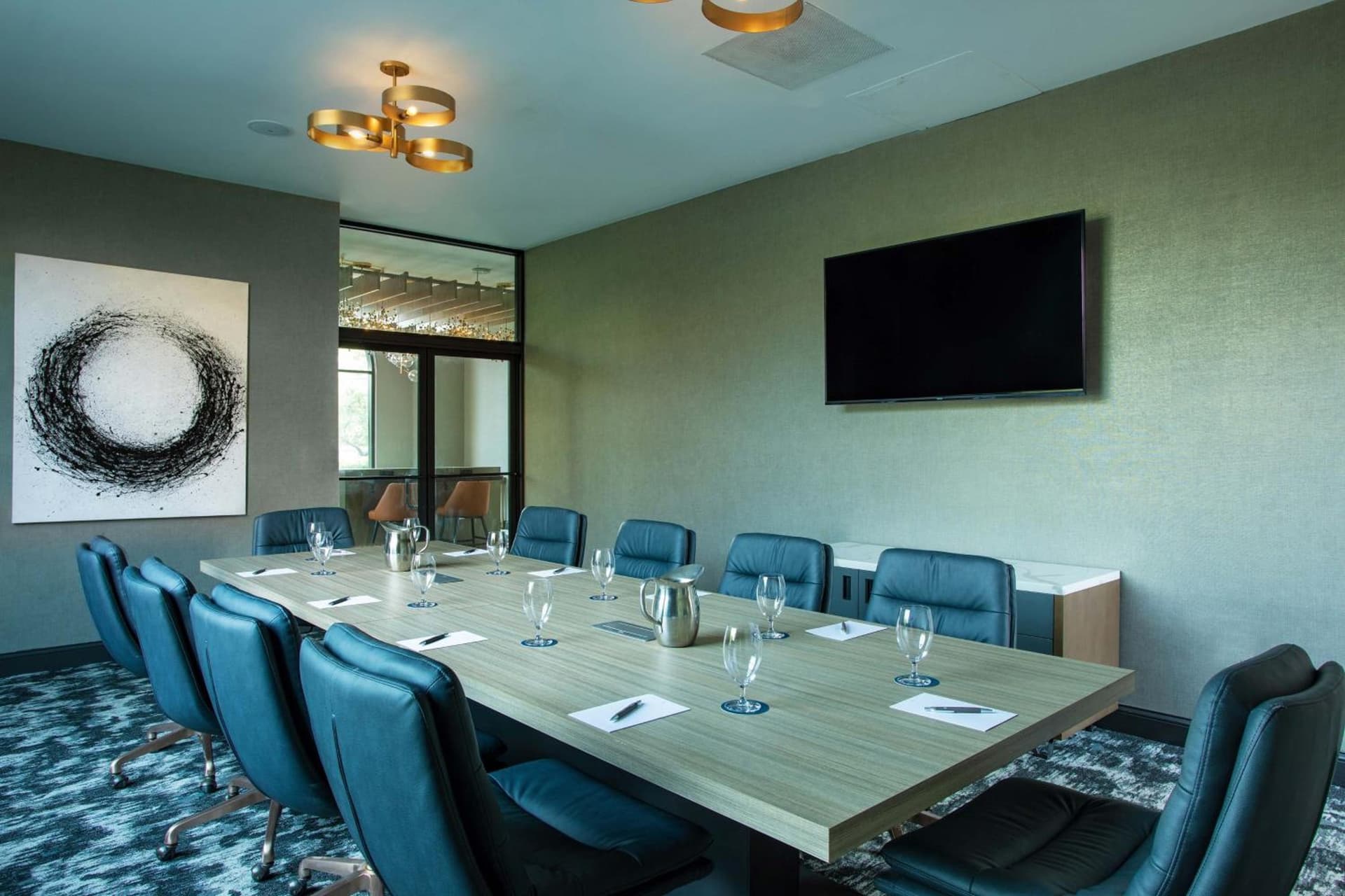 Sheraton Suites Columbus Worthington gallery photo in Columbus, OH — image 6