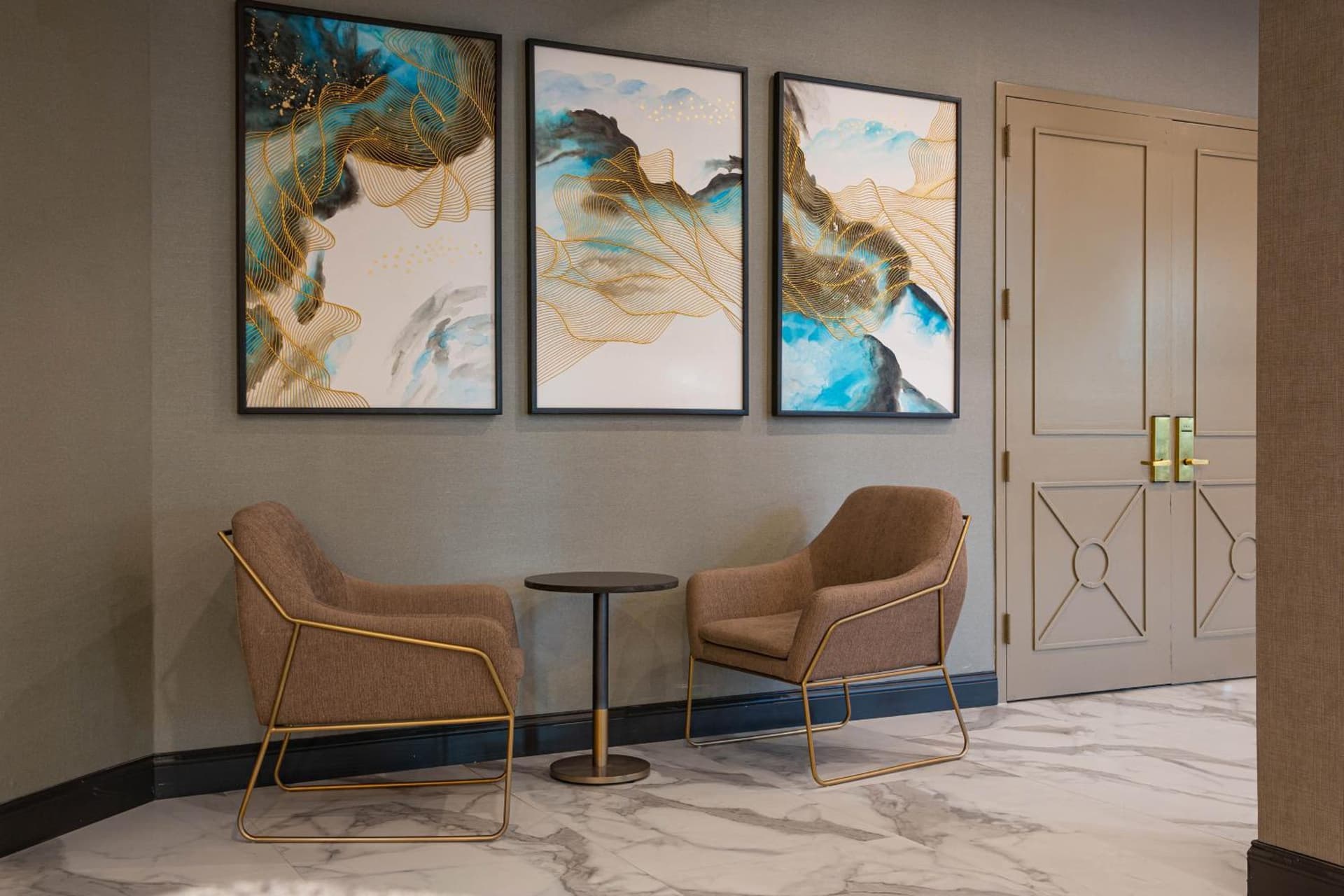 Sheraton Suites Columbus Worthington gallery photo in Columbus, OH — image 35