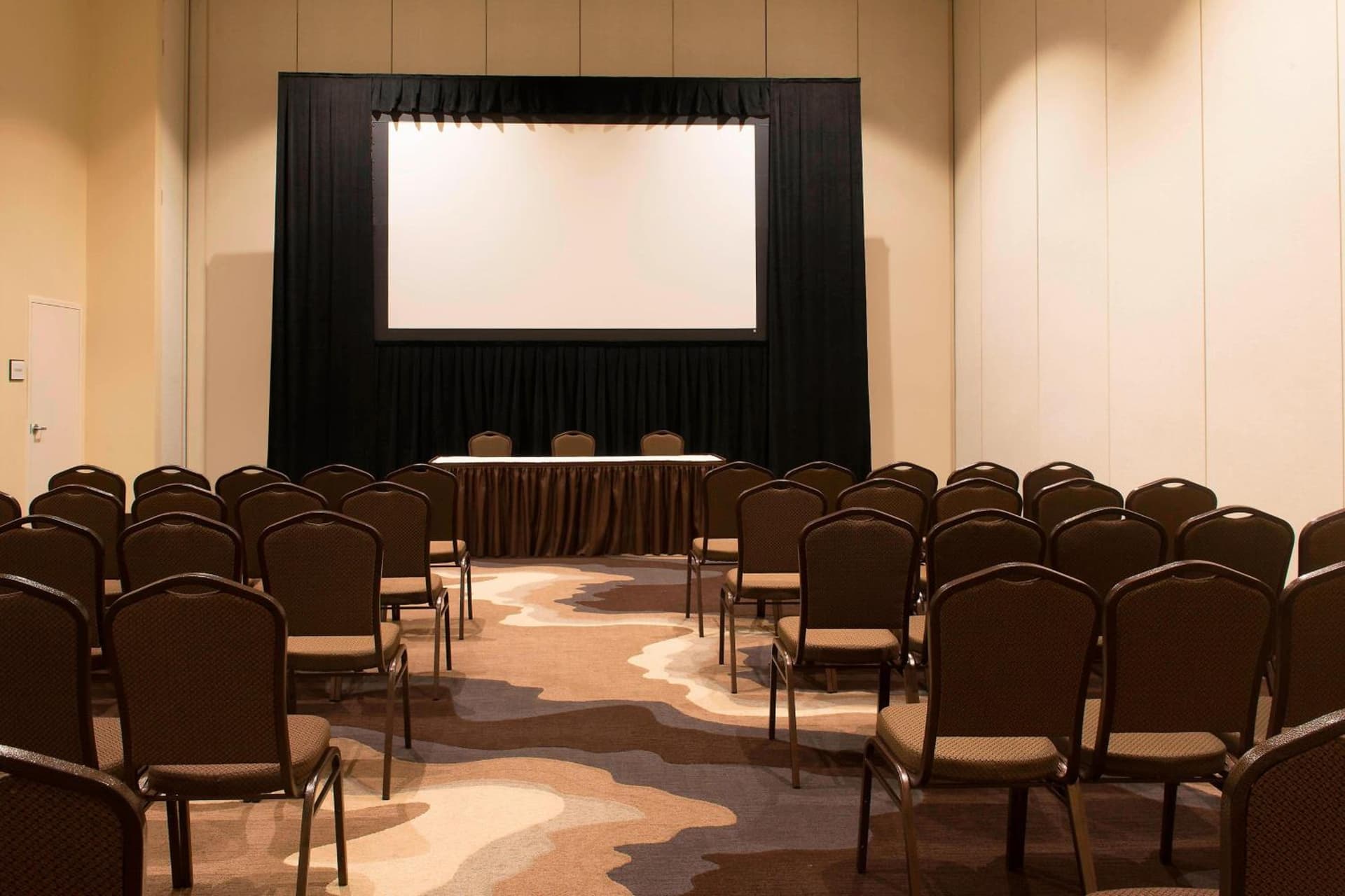 Sheraton Mesa Hotel at Wrigleyville West gallery photo in Mesa, AZ — image 14