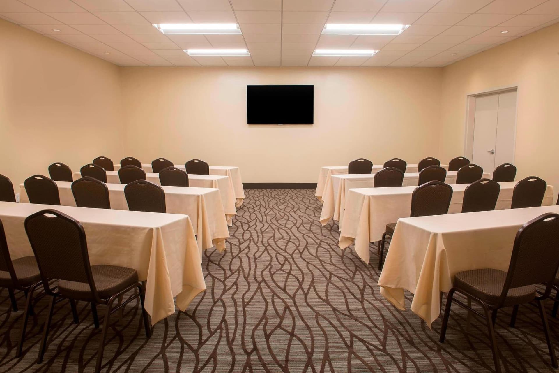 Sheraton Mesa Hotel at Wrigleyville West gallery photo in Mesa, AZ — image 19
