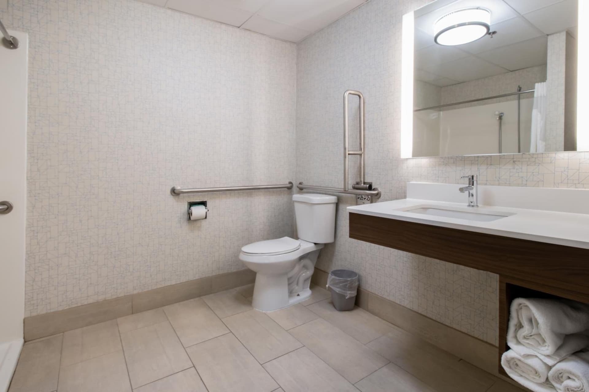 Holiday Inn Express Hotel & Suites Swansea by IHG gallery photo in Swansea, MA — image 8