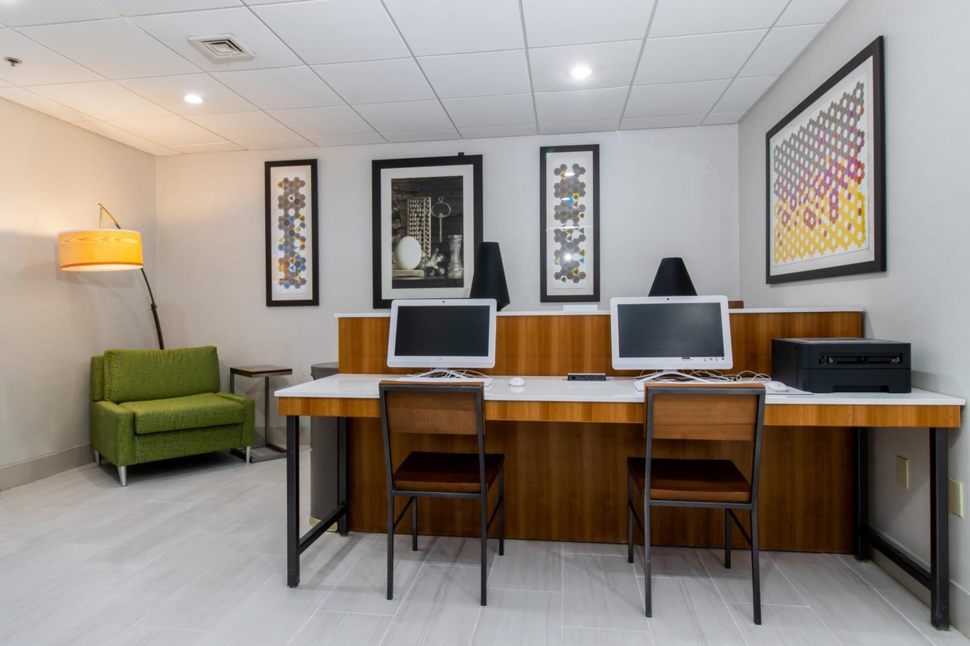 Holiday Inn Express Hotel & Suites Swansea by IHG gallery photo in Swansea, MA — image 20