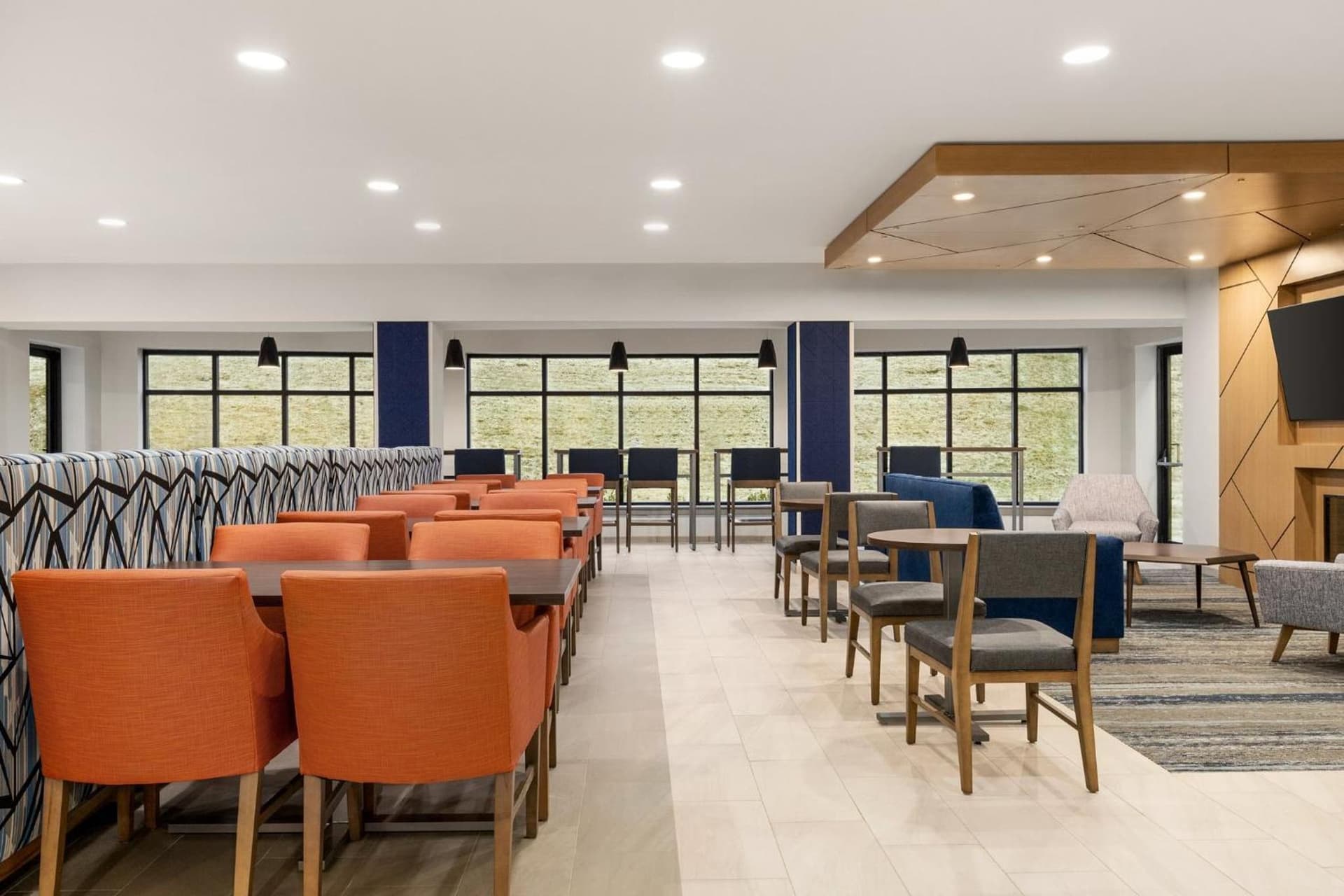 Holiday Inn Express & Suites East Greenbush Albany-Skyline by IHG gallery photo in Rensselaer, NY — image 35