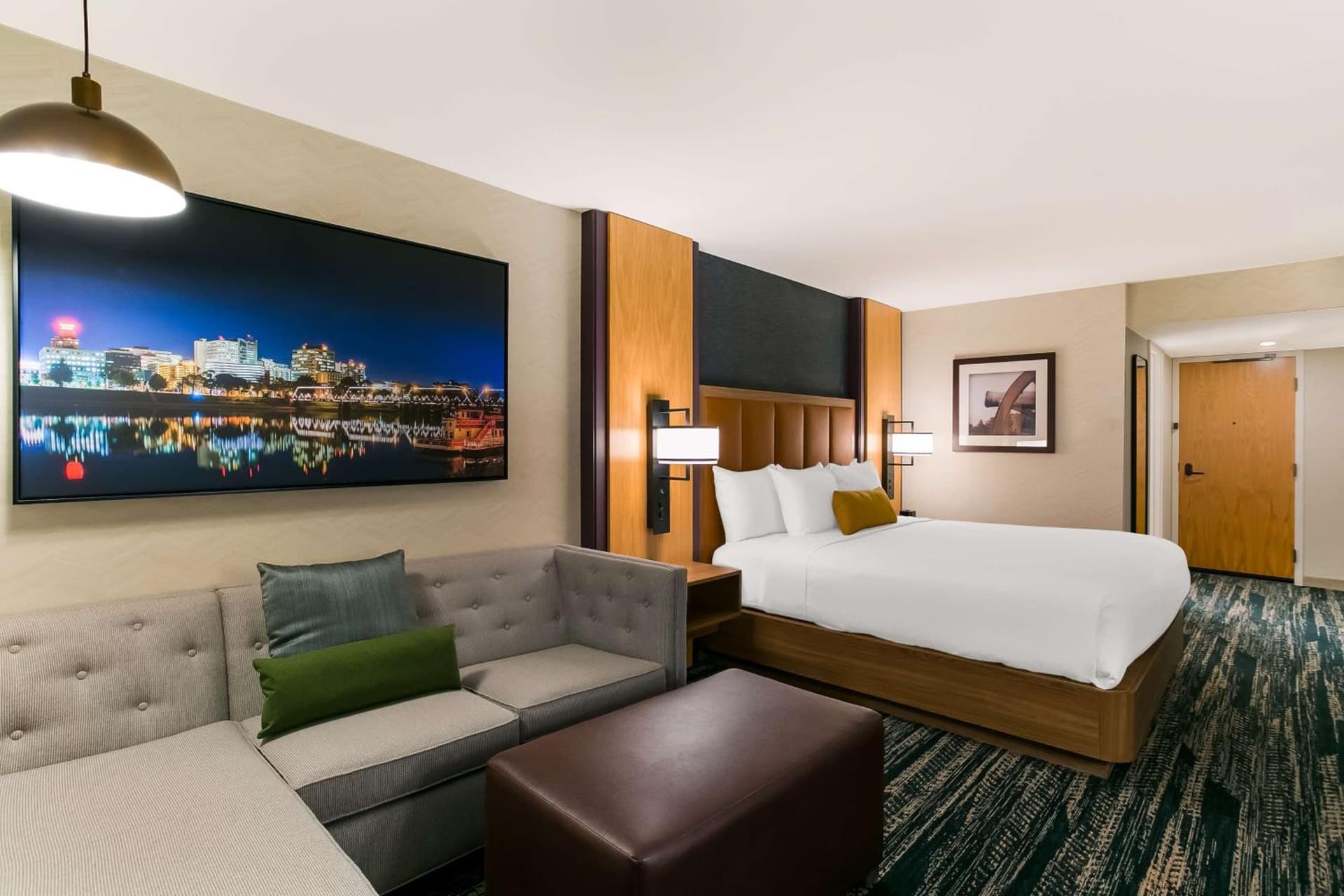 Best Western Premier the Central Hotel & Conference Center gallery photo in Harrisburg, PA — image 27