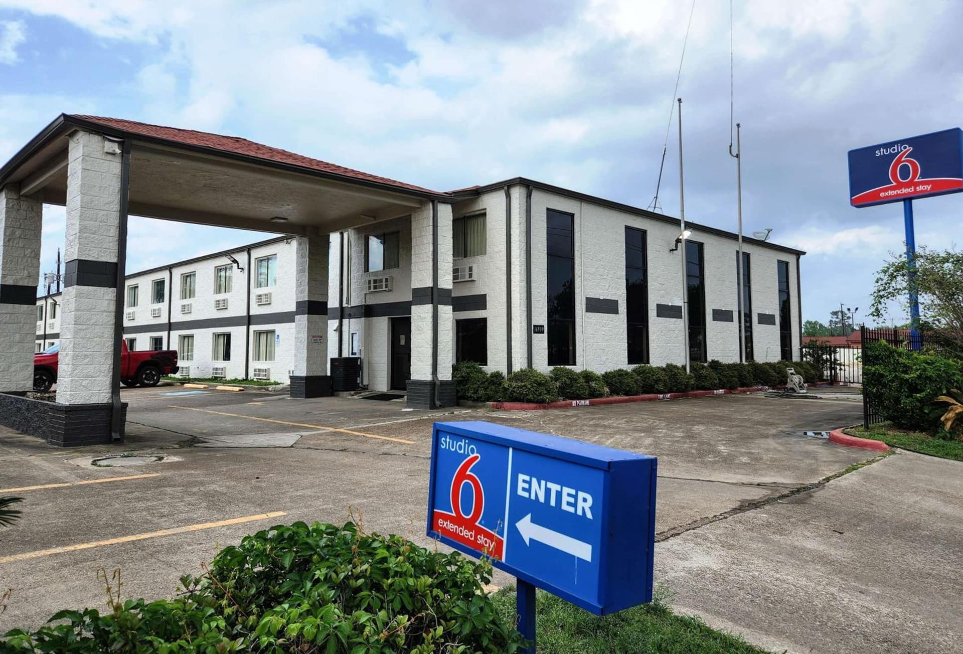 SureStay by Best Western Channelview featured exterior or lobby in Channelview, TX — similar hotel