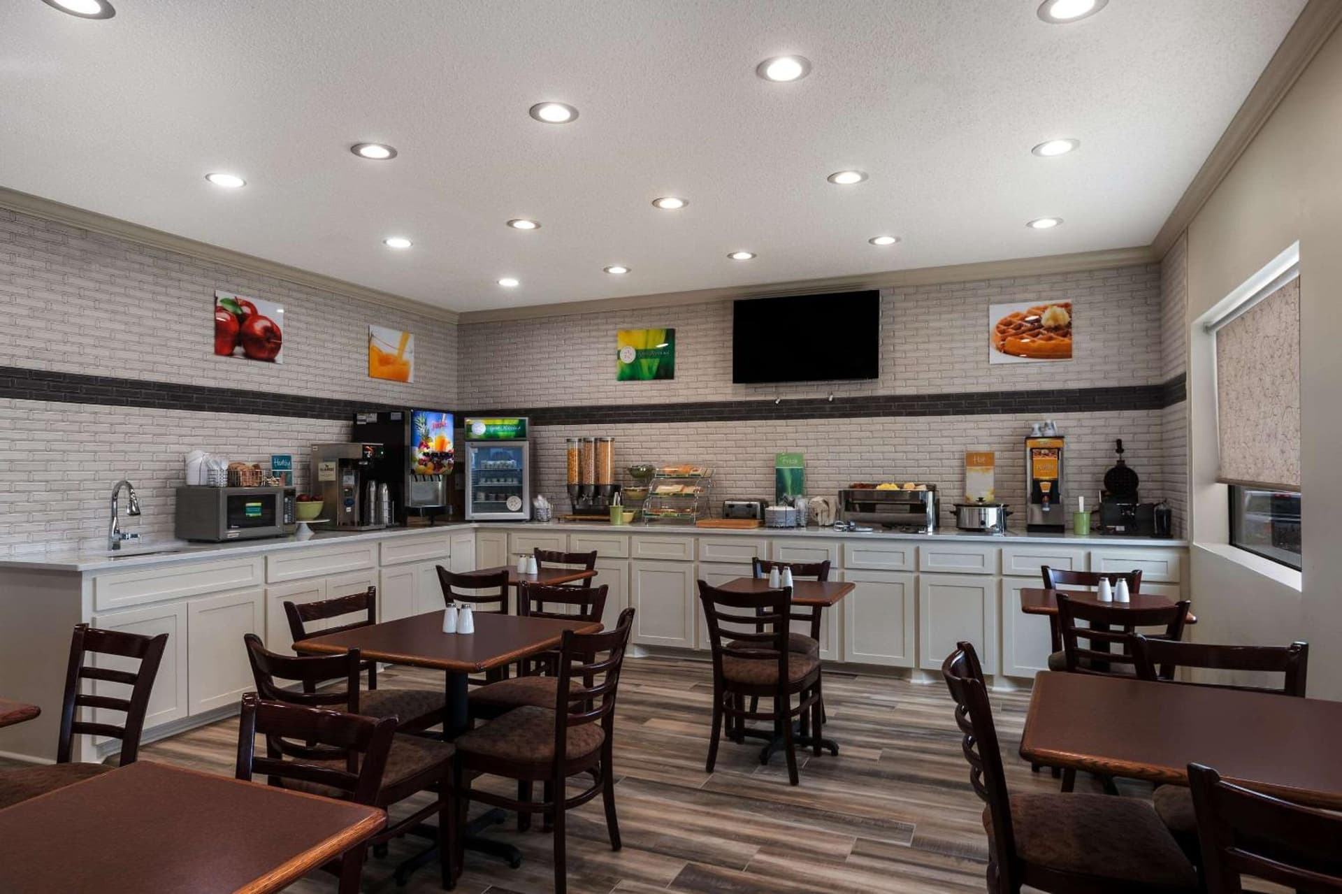 Quality Inn & Suites Pearl-Jackson gallery photo in Pearl, MS — image 8