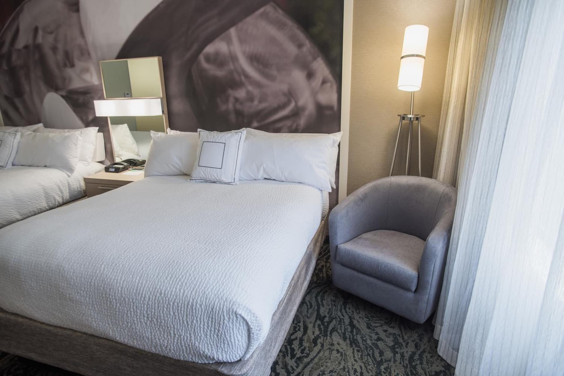 Courtyard by Marriott Hickory gallery photo in Hickory, NC — image 4