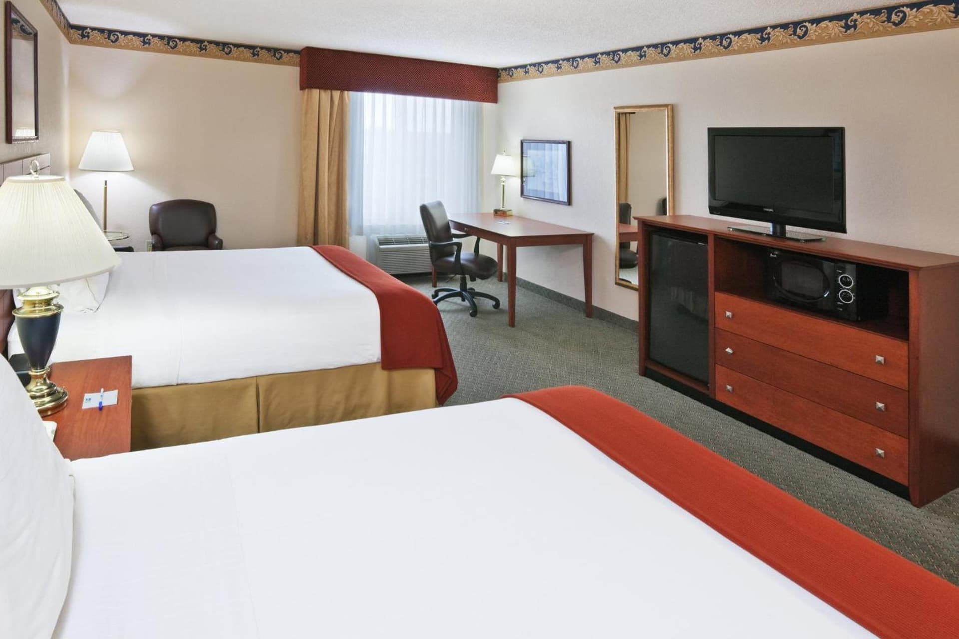 Holiday Inn Express Hotel & Suites Dallas Lewisville by IHG property views in Lewisville, TX — gallery photo 3