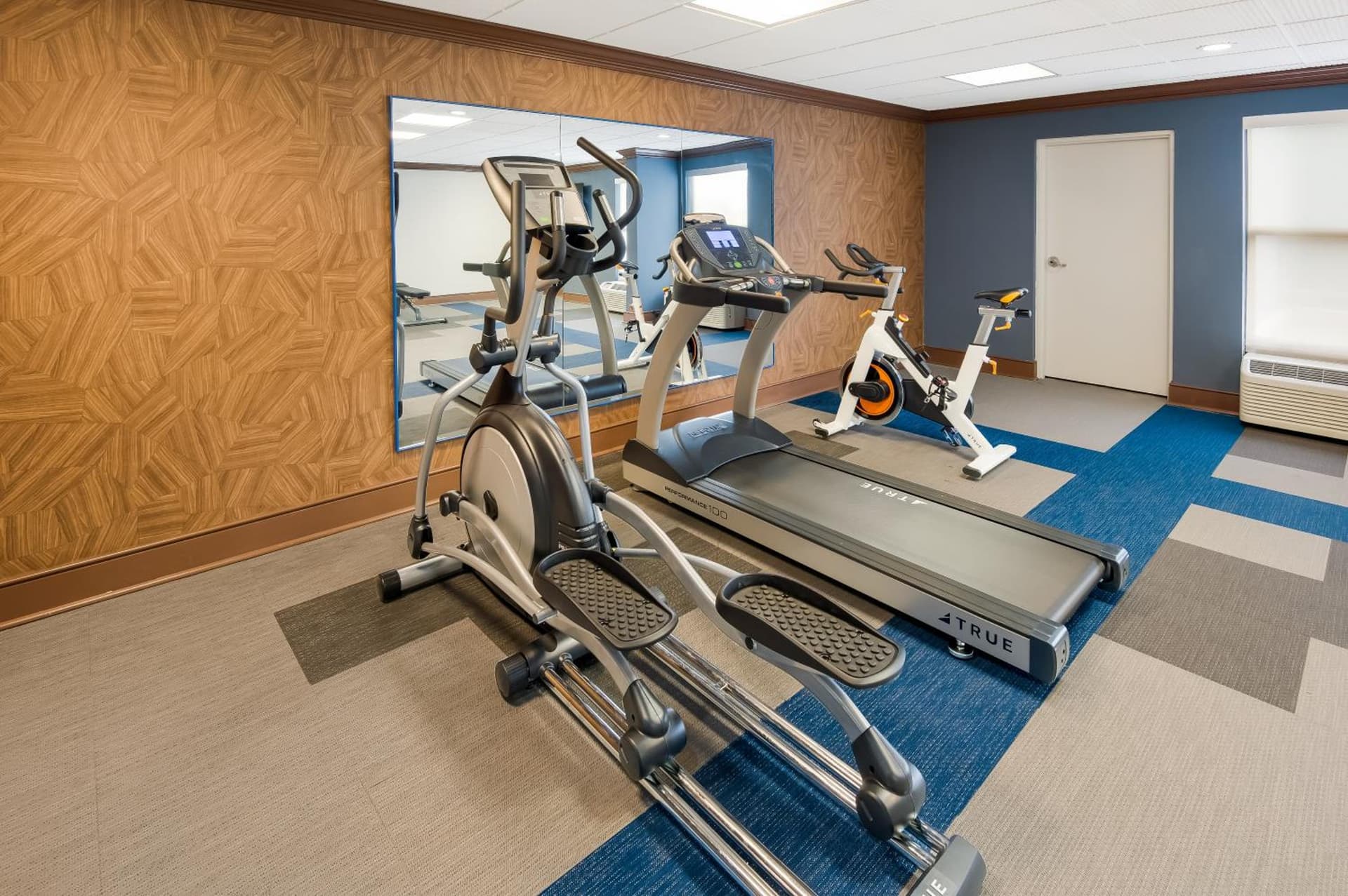 Comfort Inn & Suites Fishers - Indianapolis gallery photo in Fishers, IN — image 80
