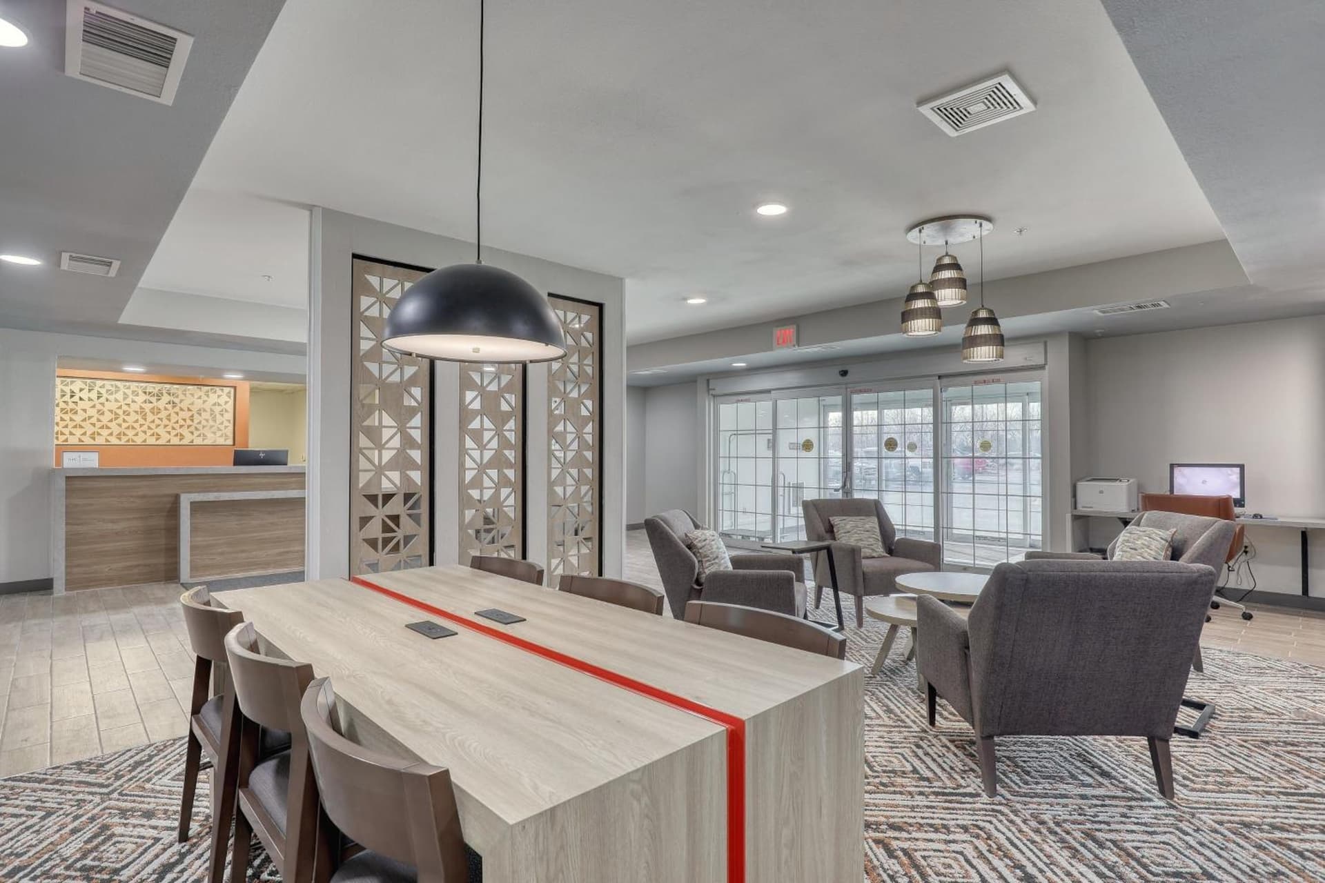 Candlewood Suites Milwaukee Airport - Oak Creek by IHG property views in Greendale, WI — gallery photo 3