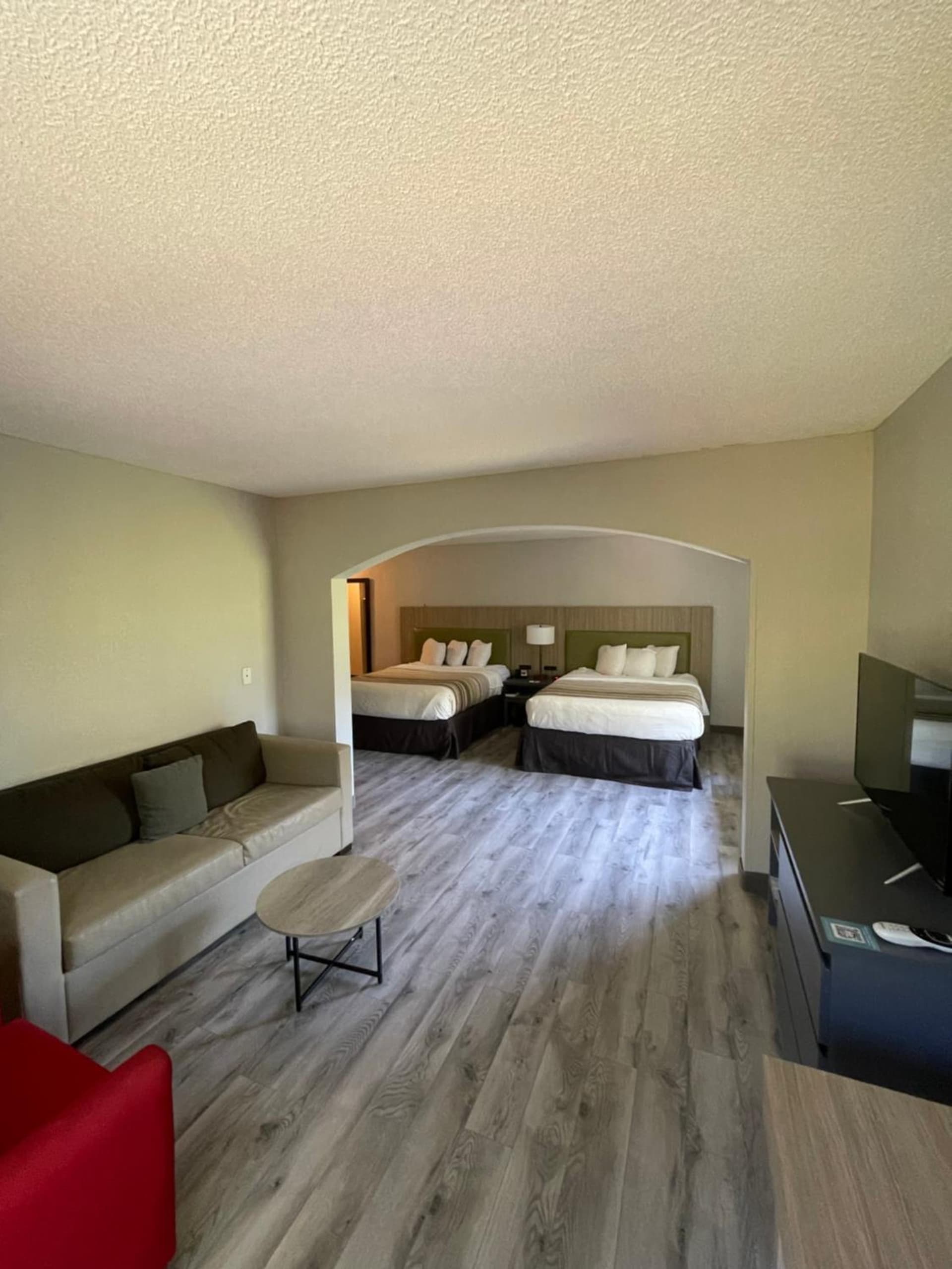 Country Inn & Suites by Radisson, Greenville, NC gallery photo in Winterville, NC — image 26
