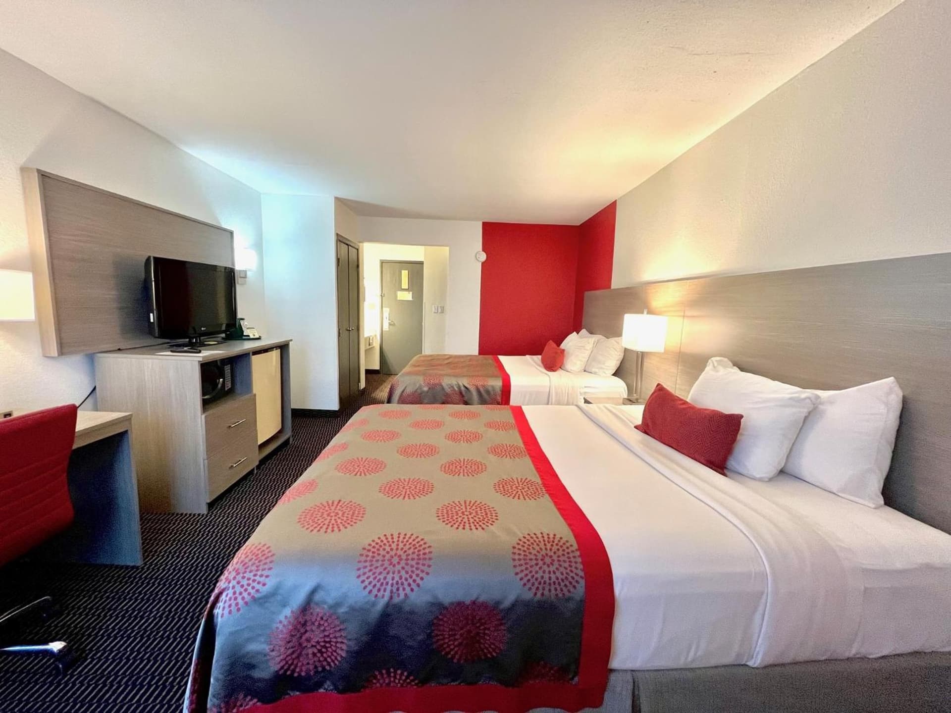 Ramada by Wyndham Columbia gallery photo in Columbia, MO — image 47