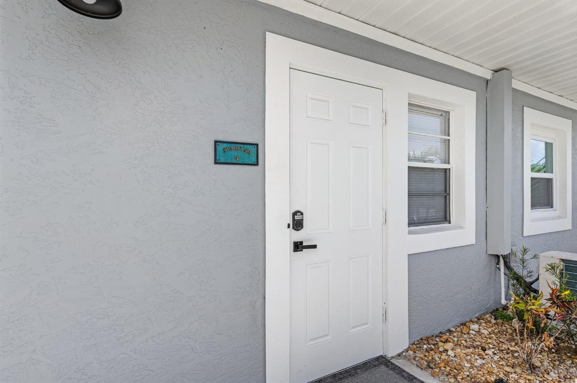 Matlacha on Shoreview gallery photo in Matlacha, FL — image 23