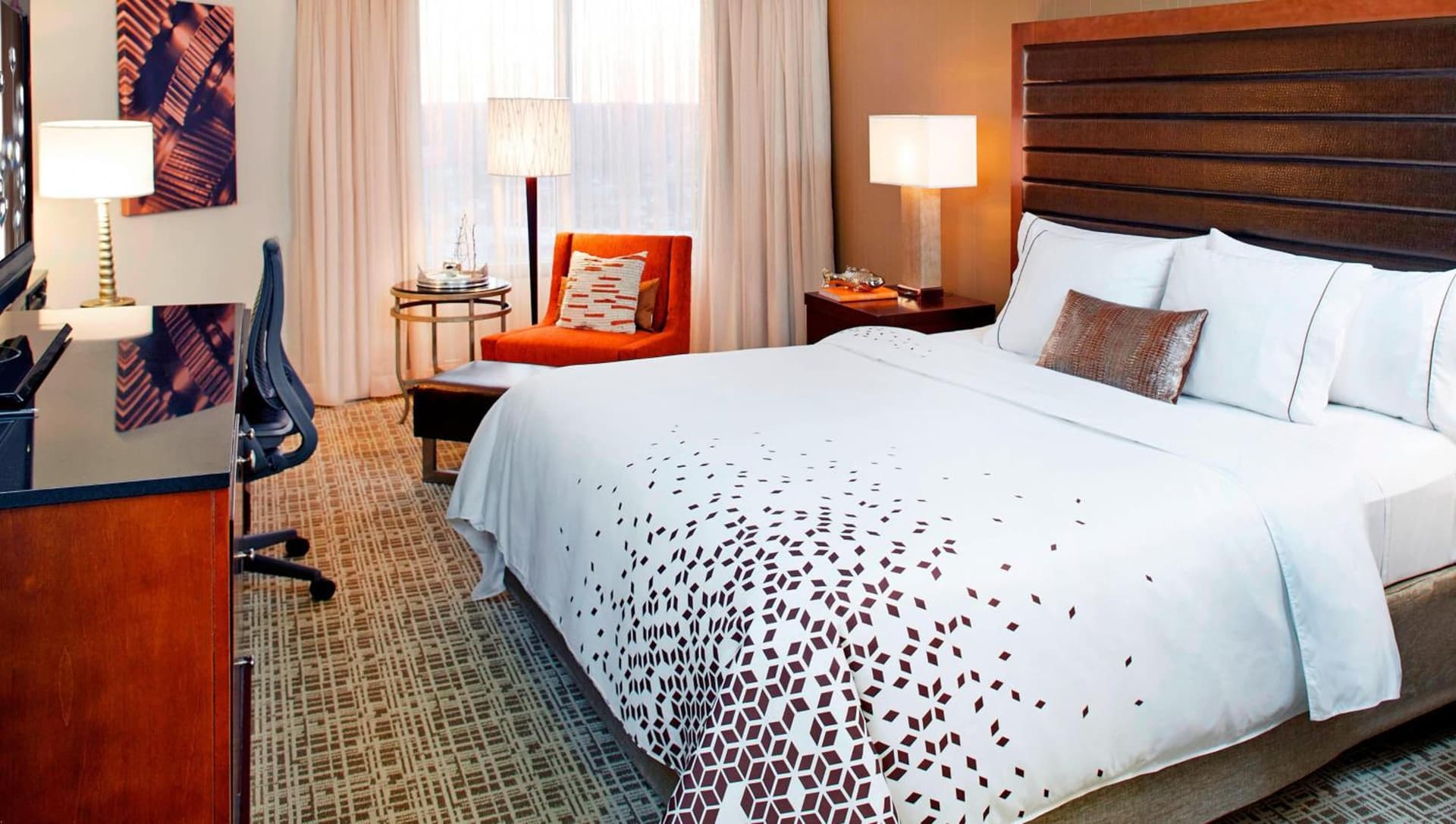 Renaissance St. Louis Airport Hotel interior in Saint Louis, MO — gallery photo 2