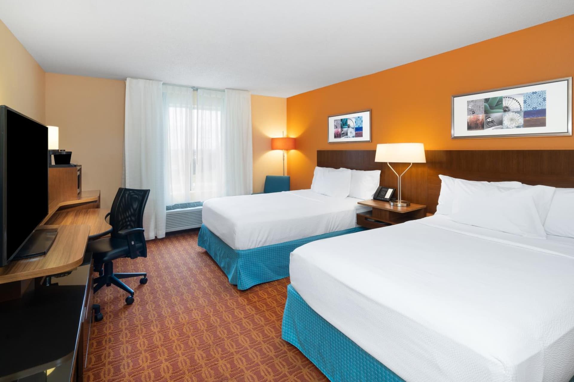 Fairfield Inn and Suites by Marriott Nashville Smyrna interior in Smyrna, TN — gallery photo 2