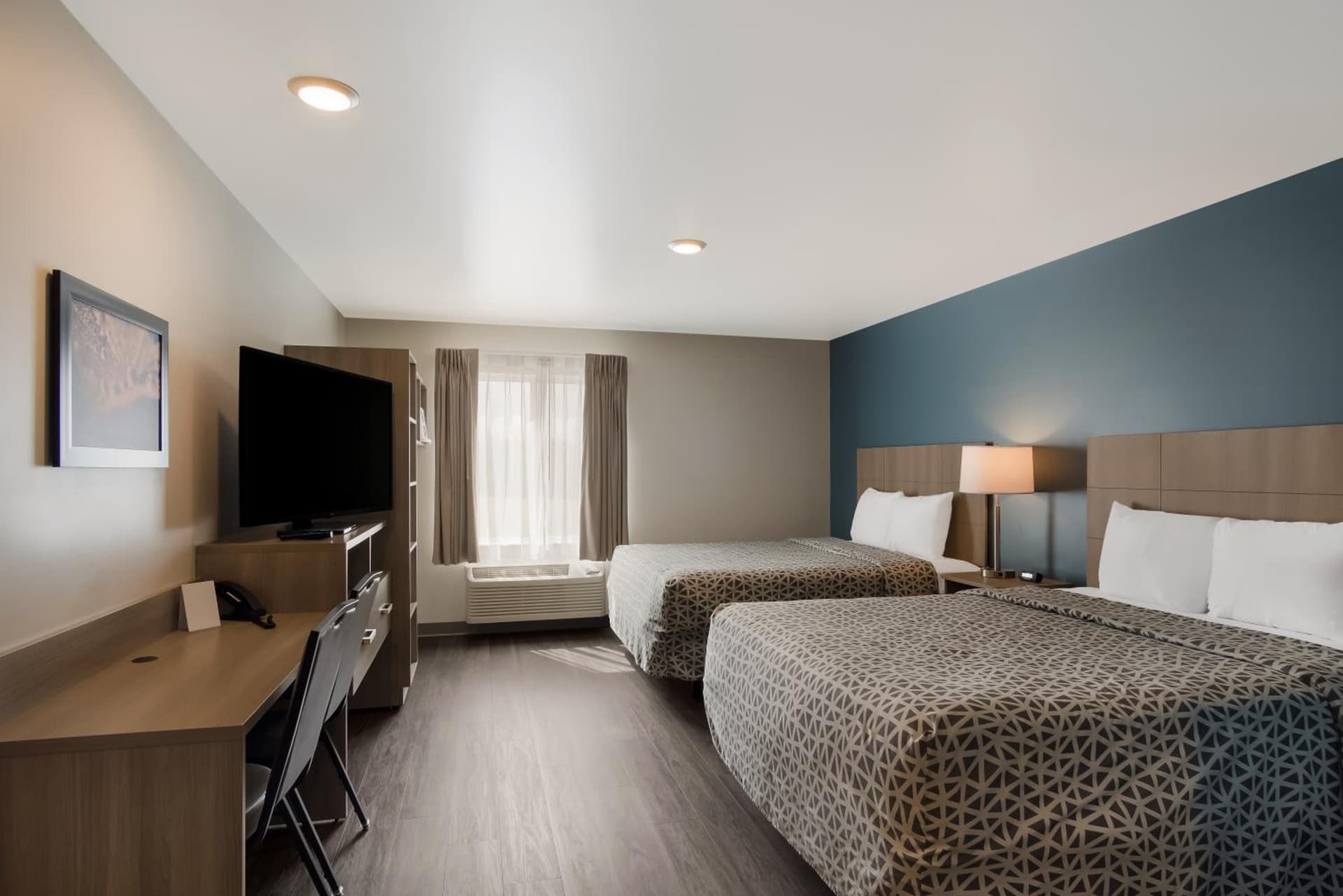 WoodSpring Suites Grand Rapids Kentwood gallery photo in Grand Rapids, MI — image 15