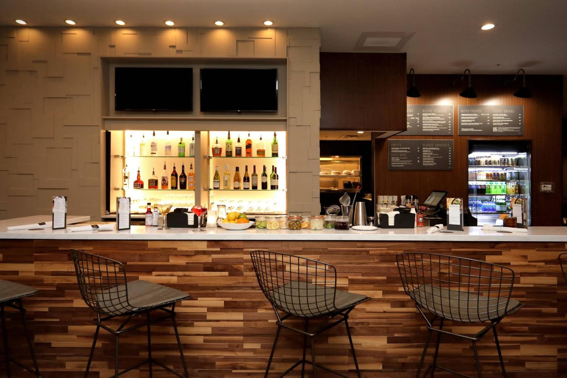 Courtyard by Marriott Southington gallery photo in Southington — image 5