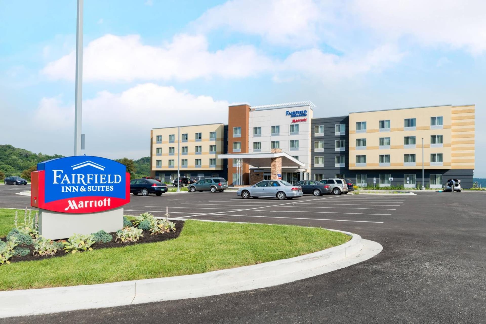 Fairfield Inn & Suites by Marriott Huntington — hotel in Huntington, West Virginia
