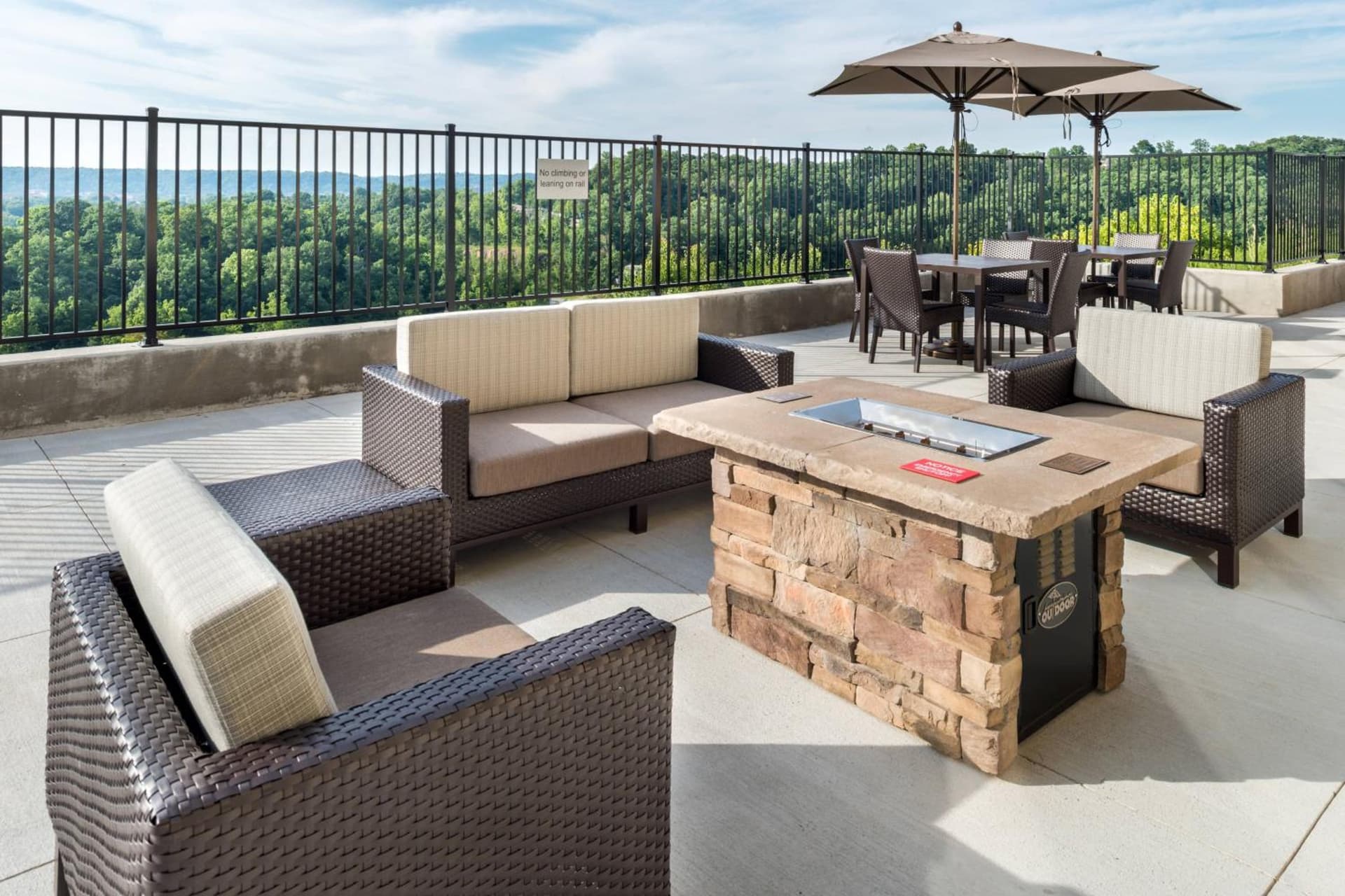Fairfield Inn & Suites by Marriott Huntington gallery photo in Huntington, WV — image 14