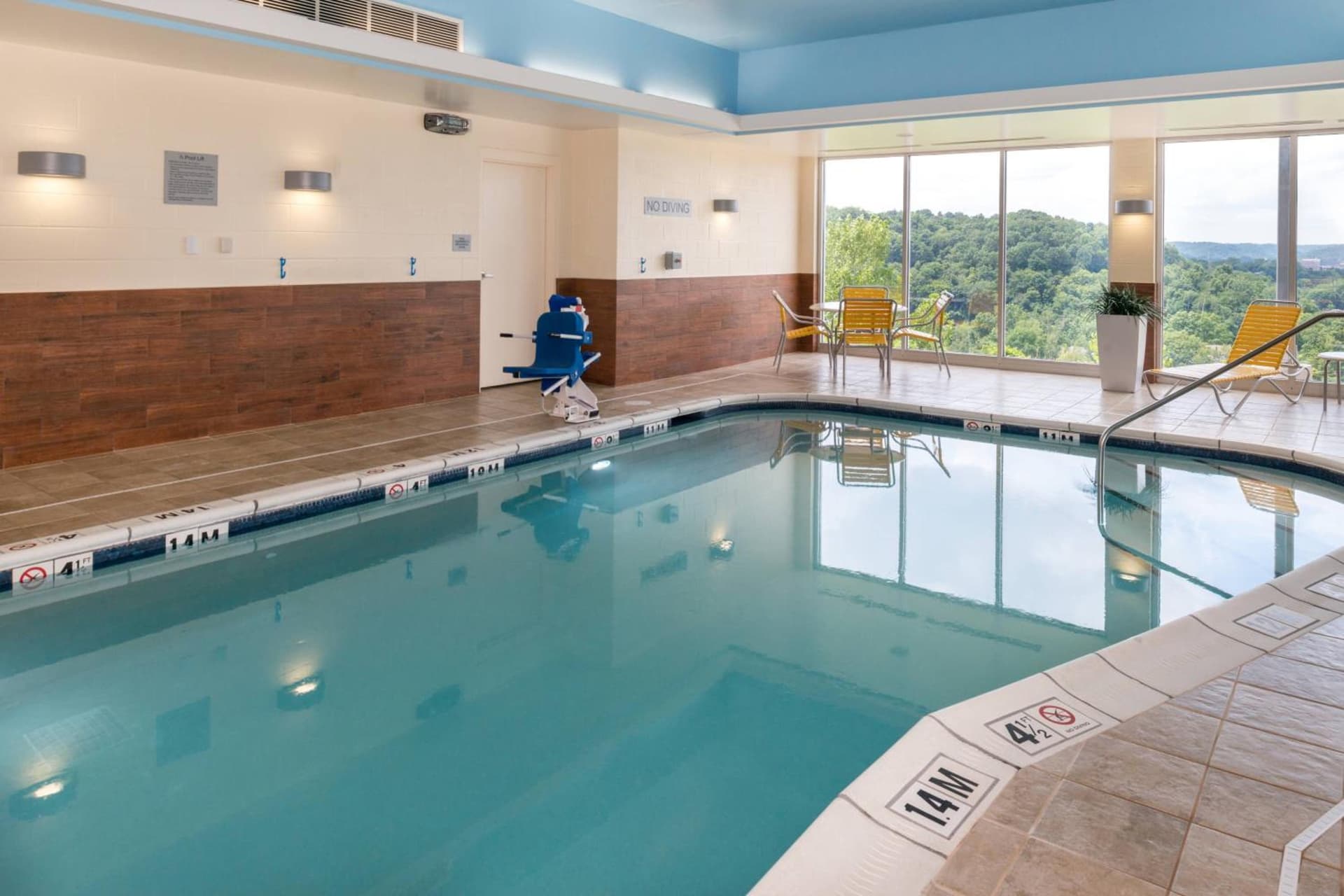 Fairfield Inn & Suites by Marriott Huntington gallery photo in Huntington, WV — image 16