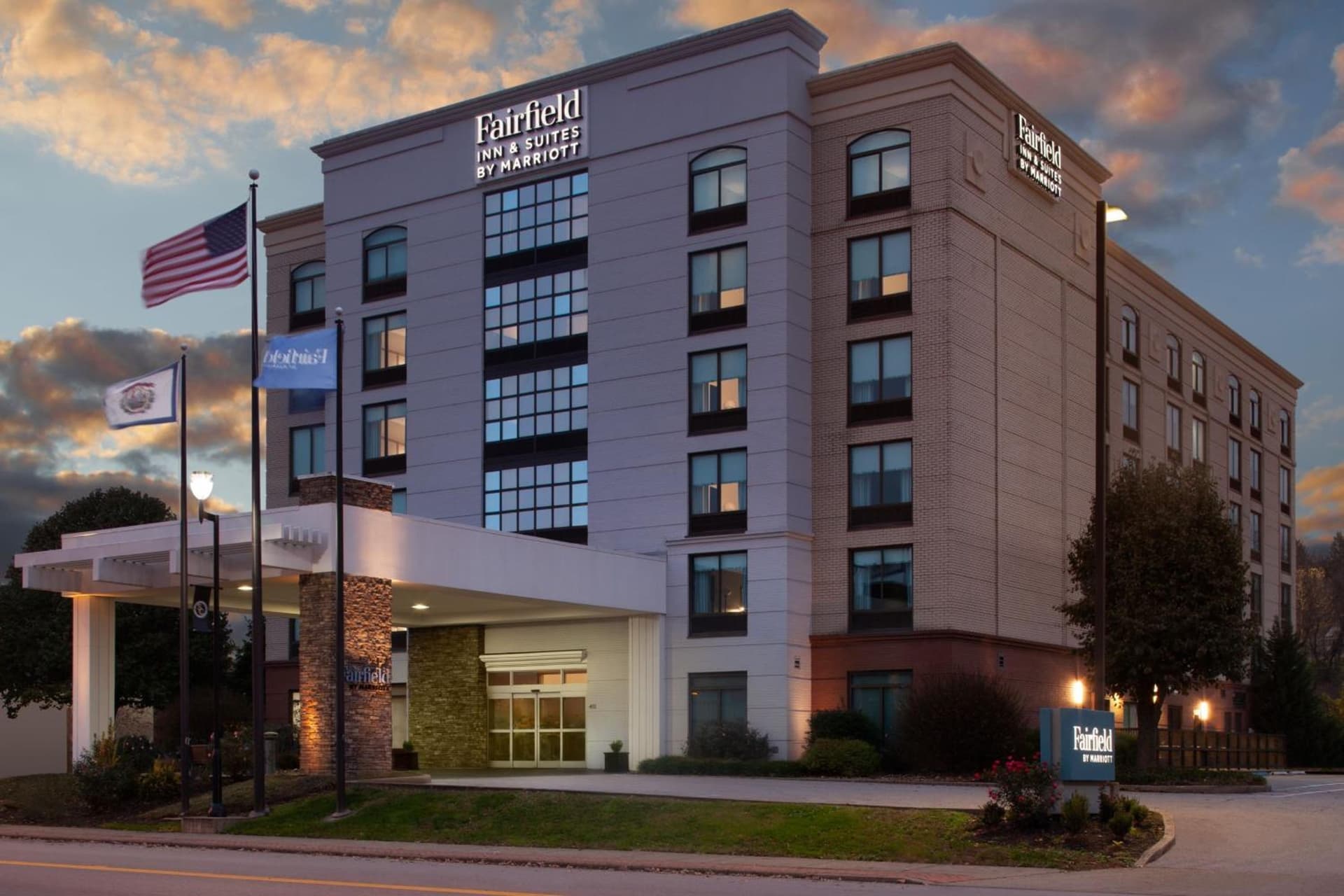 Fairfield Inn & Suites by Marriott Charleston featured exterior or lobby in Charleston, WV — similar hotel