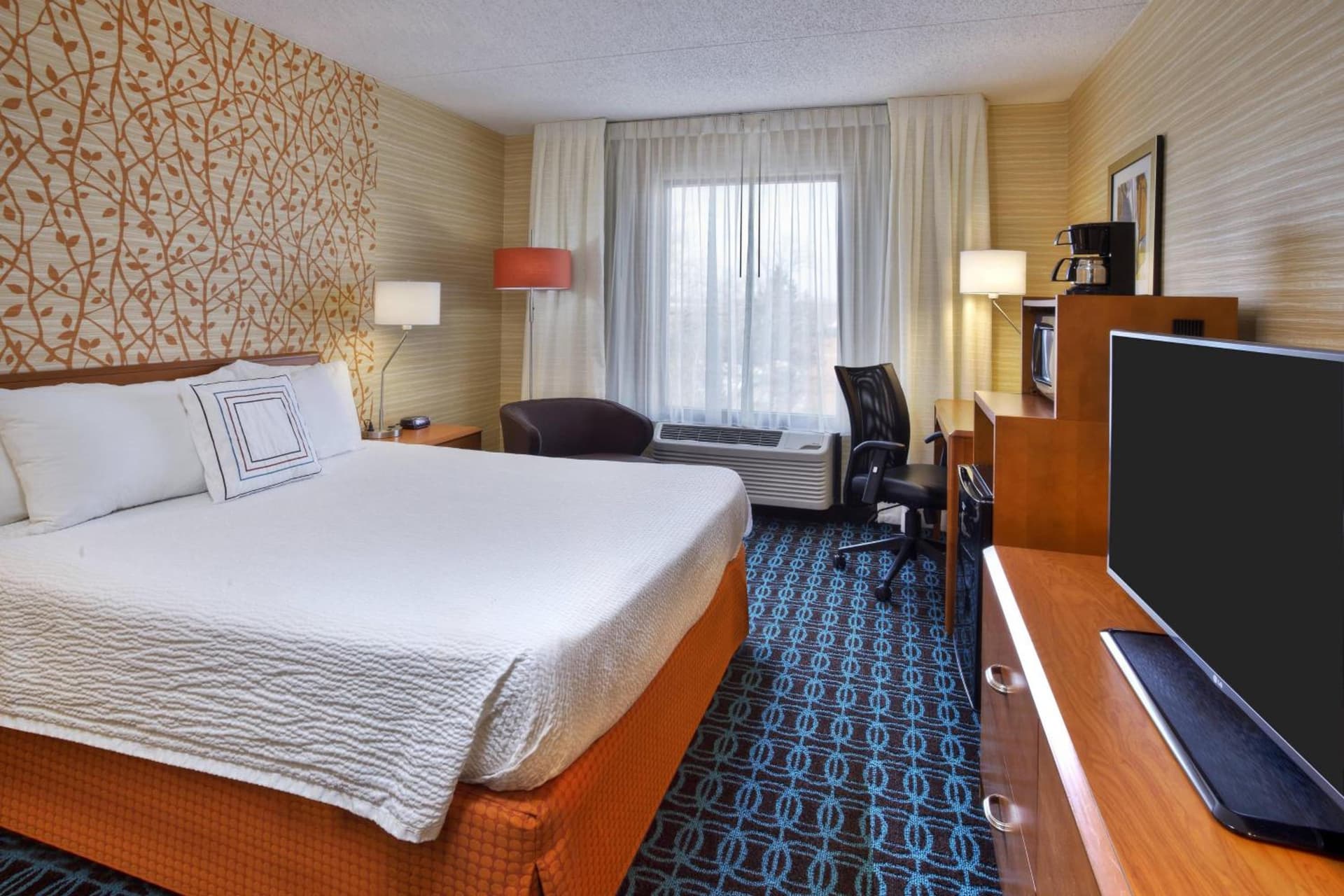 Fairfield Inn Ann Arbor interior in Ann Arbor, MI — gallery photo 2