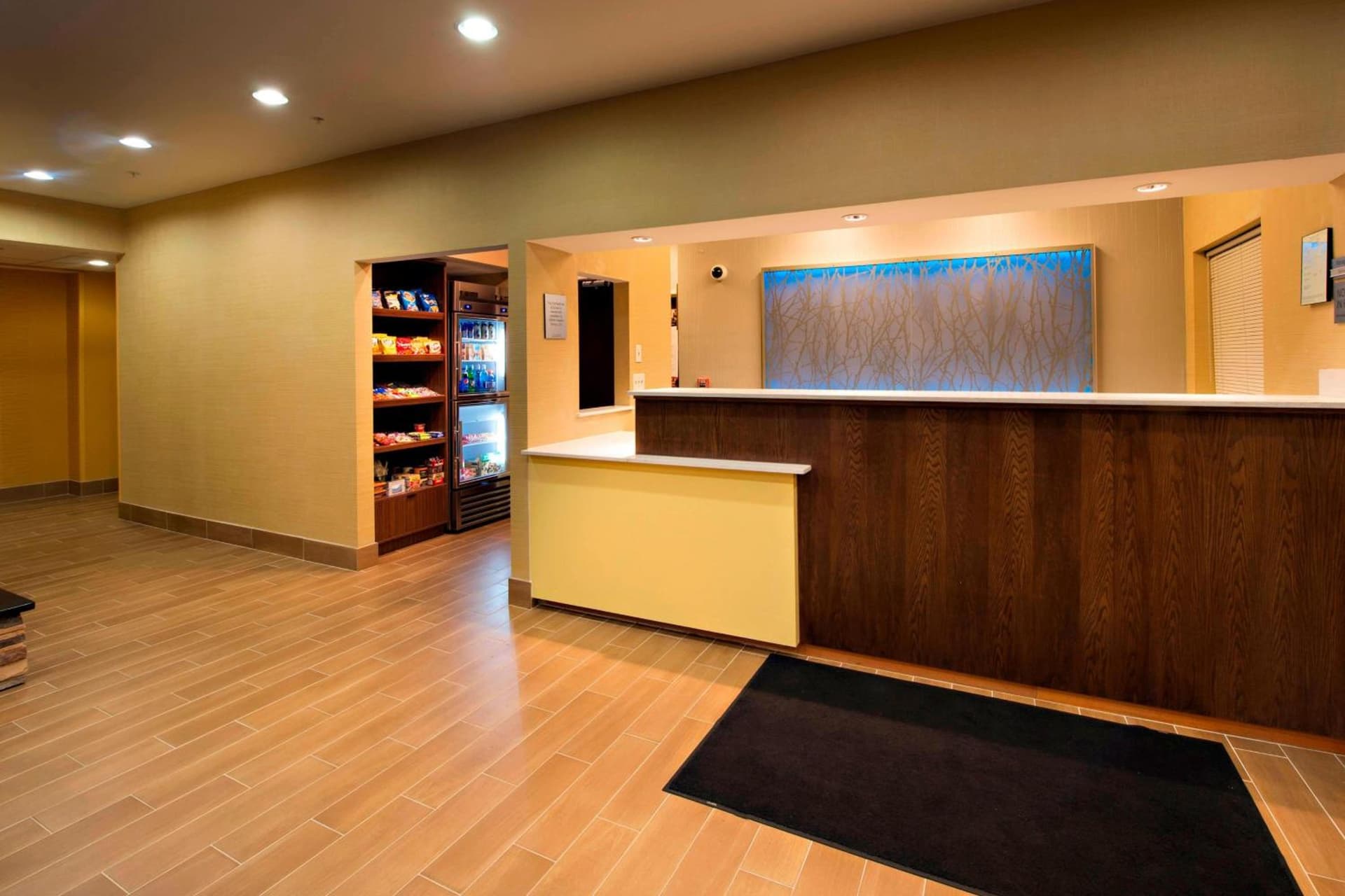 Fairfield Inn Huntsville interior in Huntsville, AL — gallery photo 2