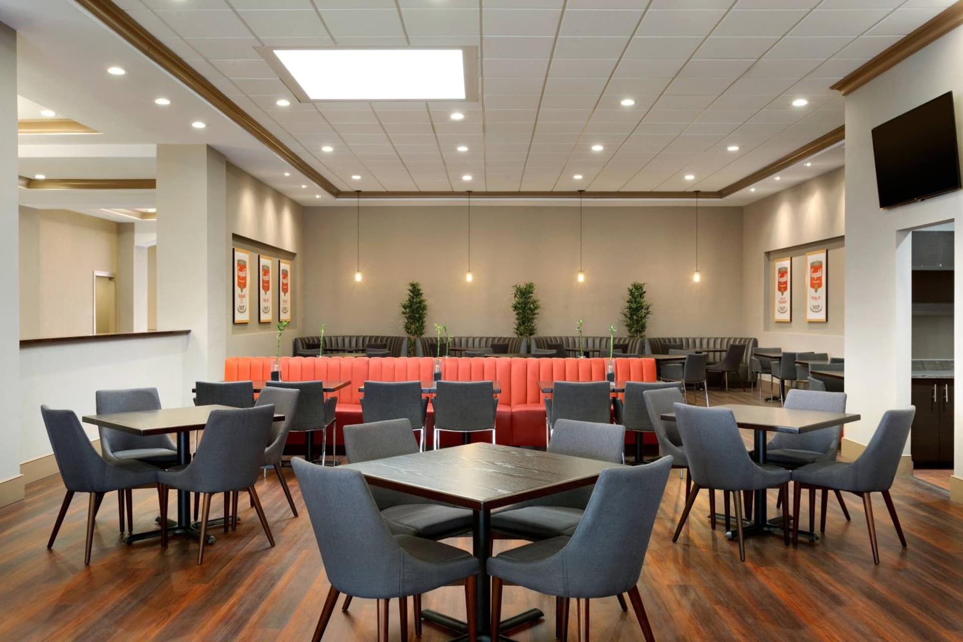 Skyline Hotel Detroit Airport, SureStay Collection by Best Western gallery photo in Romulus, MI — image 5