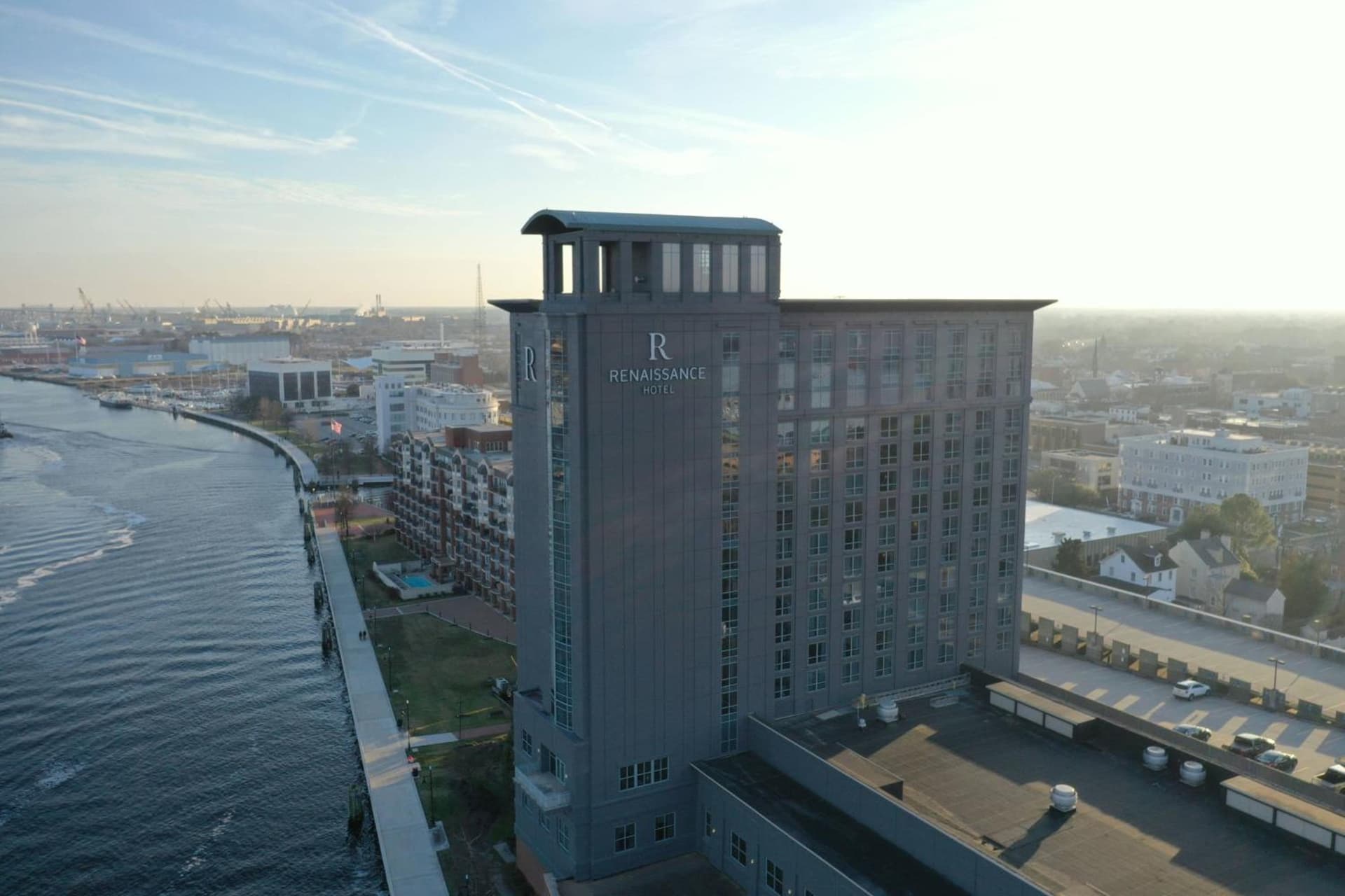 Renaissance Portsmouth-Norfolk Waterfront Hotel gallery photo in Portsmouth, VA — image 25