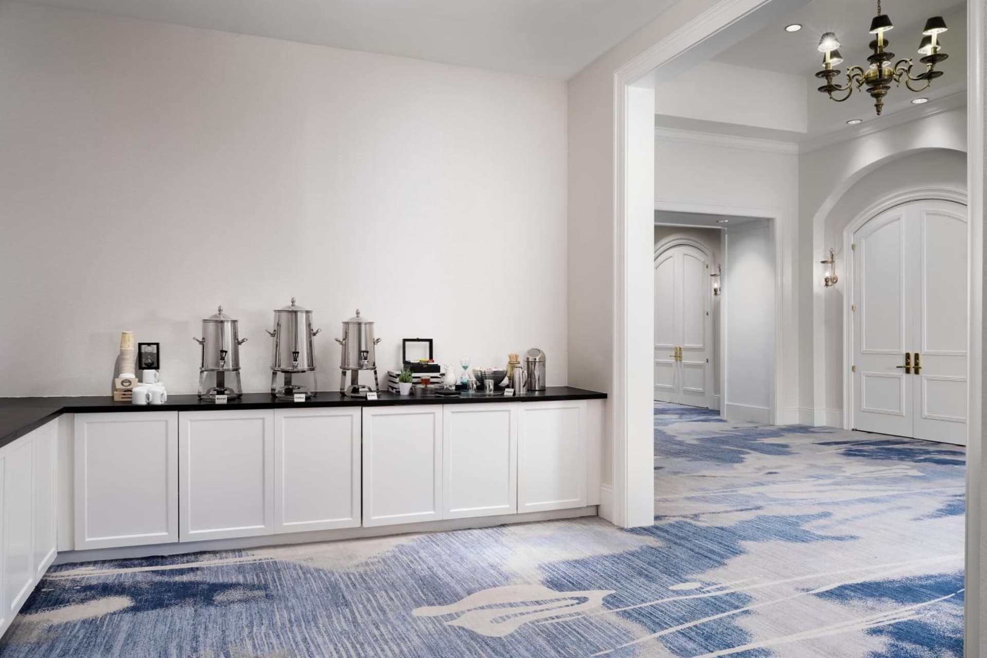 Renaissance Portsmouth-Norfolk Waterfront Hotel gallery photo in Portsmouth, VA — image 7