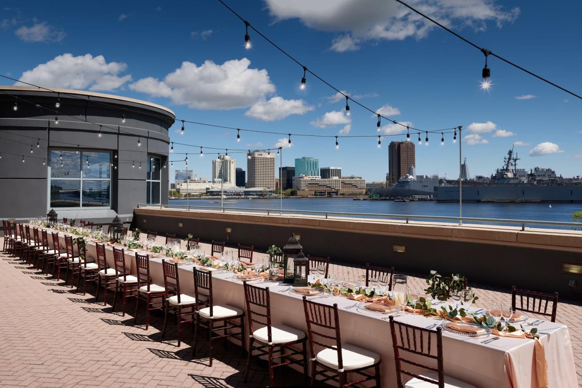 Renaissance Portsmouth-Norfolk Waterfront Hotel gallery photo in Portsmouth, VA — image 13