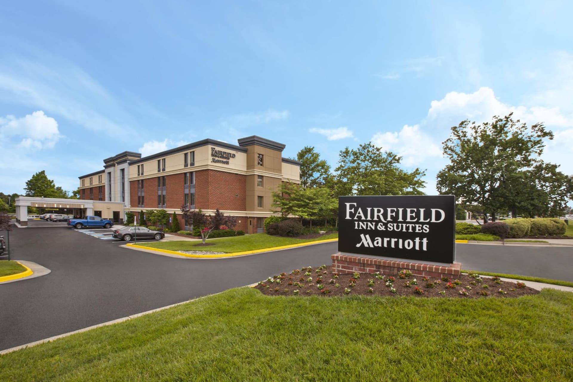 Fairfield by Marriott Inn & Suites Herndon Reston property views in Herndon, VA — gallery photo 3