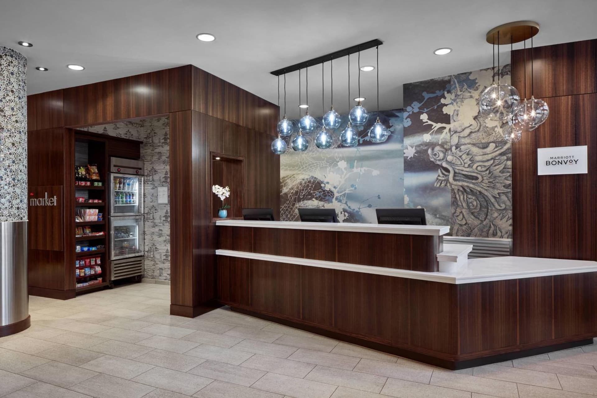 Fairfield Inn & Suites by Marriott Washington Downtown property views in Washington, DC — gallery photo 3
