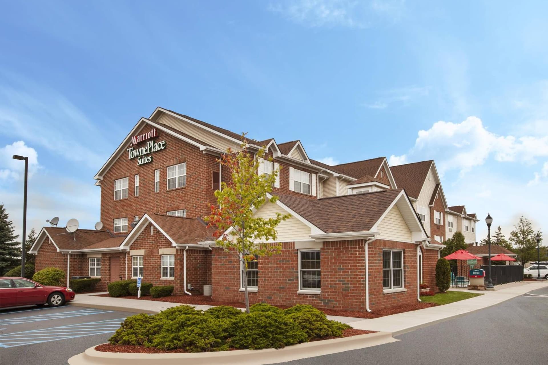 TownePlace Suites Detroit Sterling Heights featured exterior or lobby in Sterling Heights, MI — similar hotel
