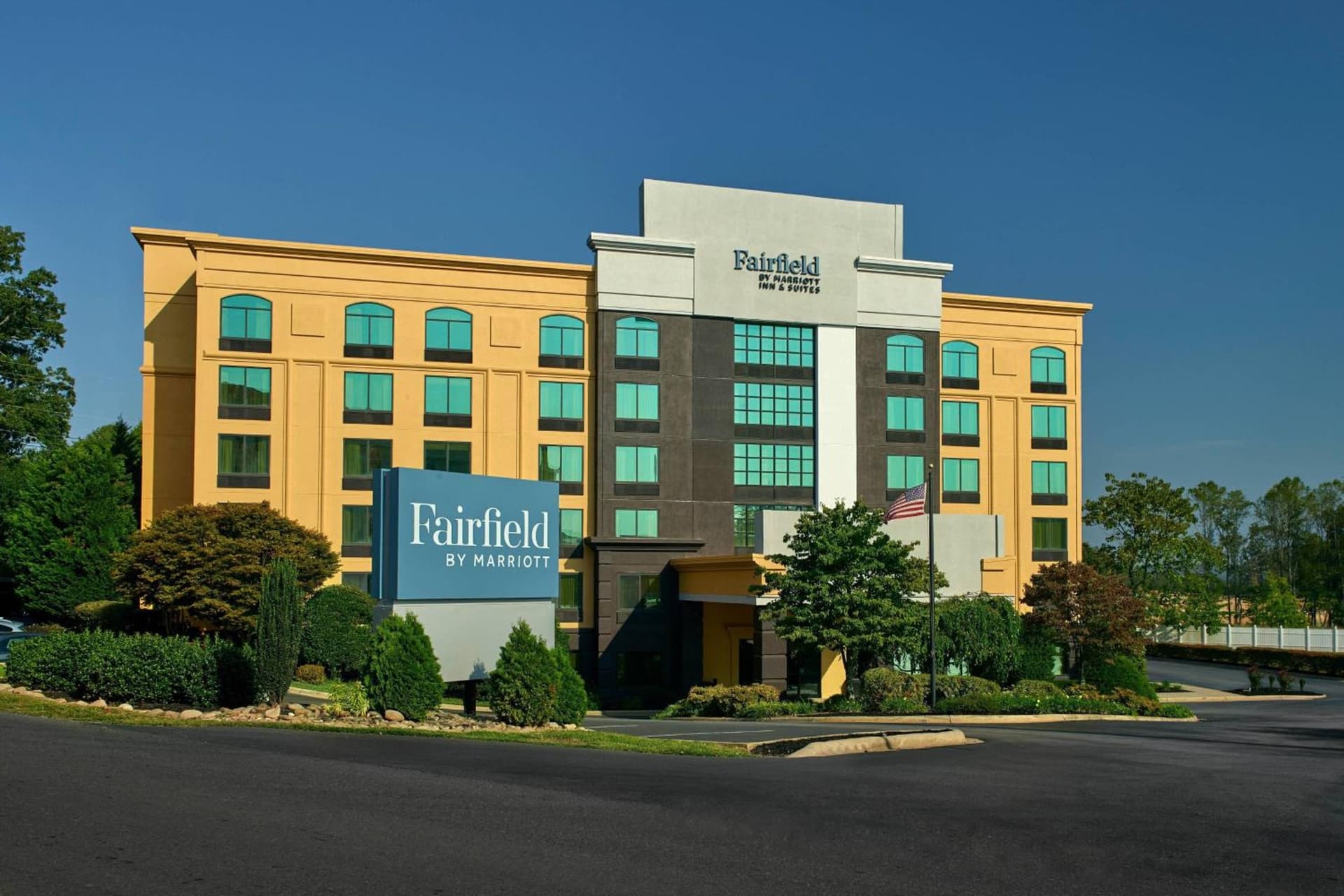 Fairfield by Marriott Inn & Suites Asheville Outlets featured exterior or lobby in Asheville, NC — similar hotel