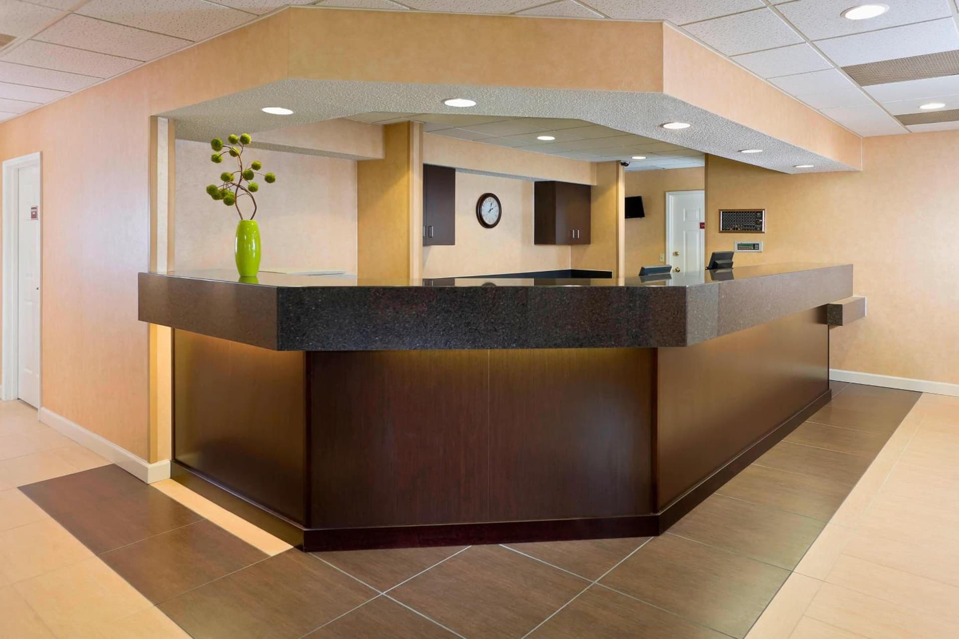 Residence Inn Canton interior in North Canton, OH — gallery photo 2