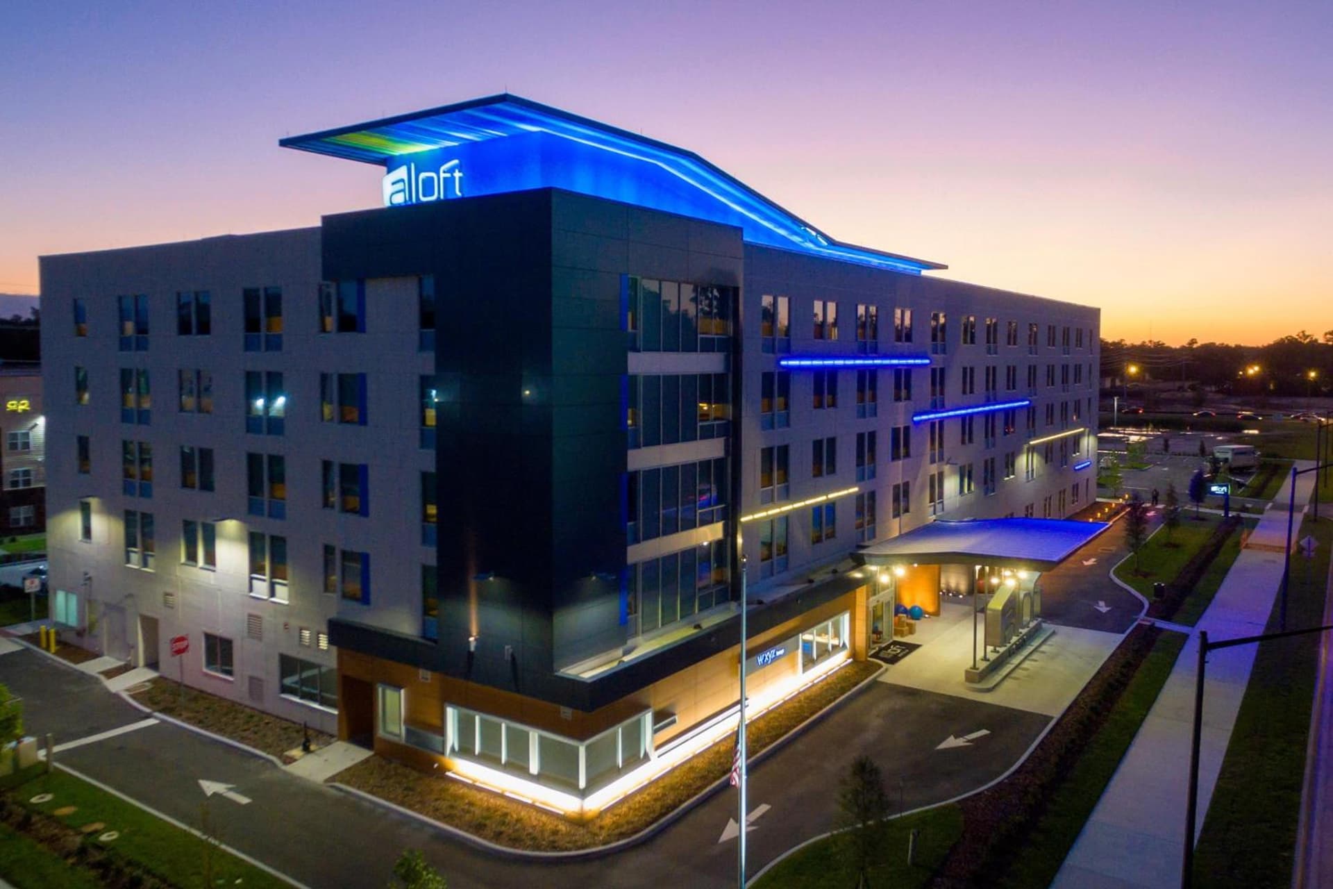 Aloft by Marriott Gainesville University Area interior in Gainesville, FL — gallery photo 2