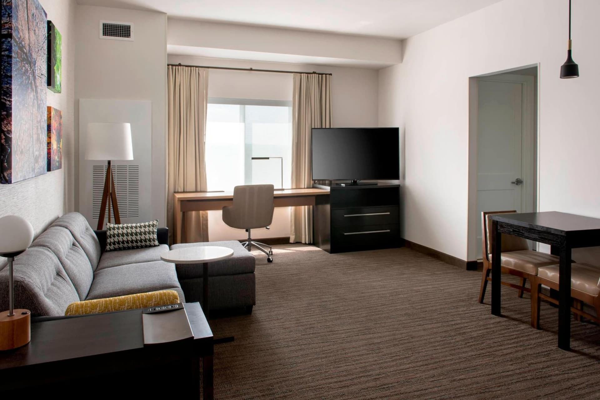 Residence Inn by Marriott Lancaster gallery photo in Lancaster, PA — image 8