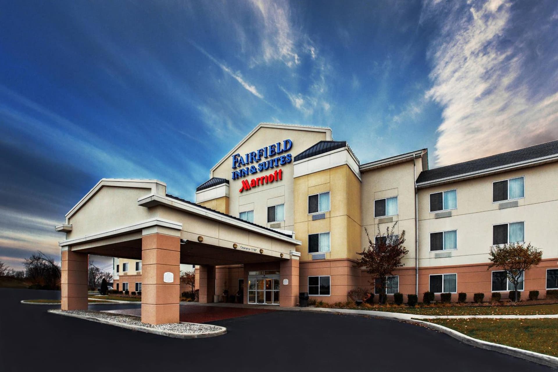 Fairfield Inn & Suites Toledo North featured exterior or lobby in Toledo, OH — similar hotel