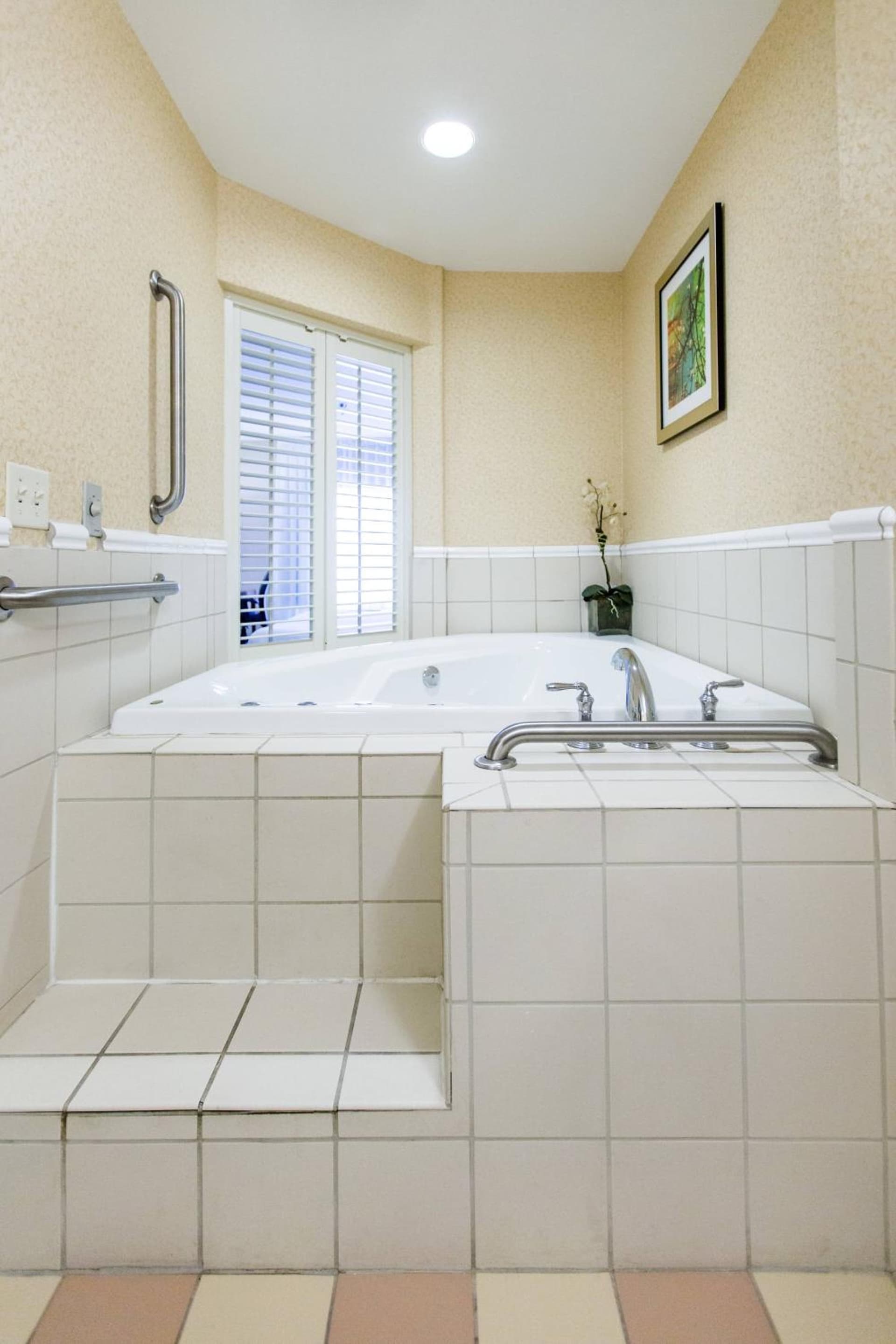 Fairfield Inn & Suites Toledo North gallery photo in Toledo, OH — image 7