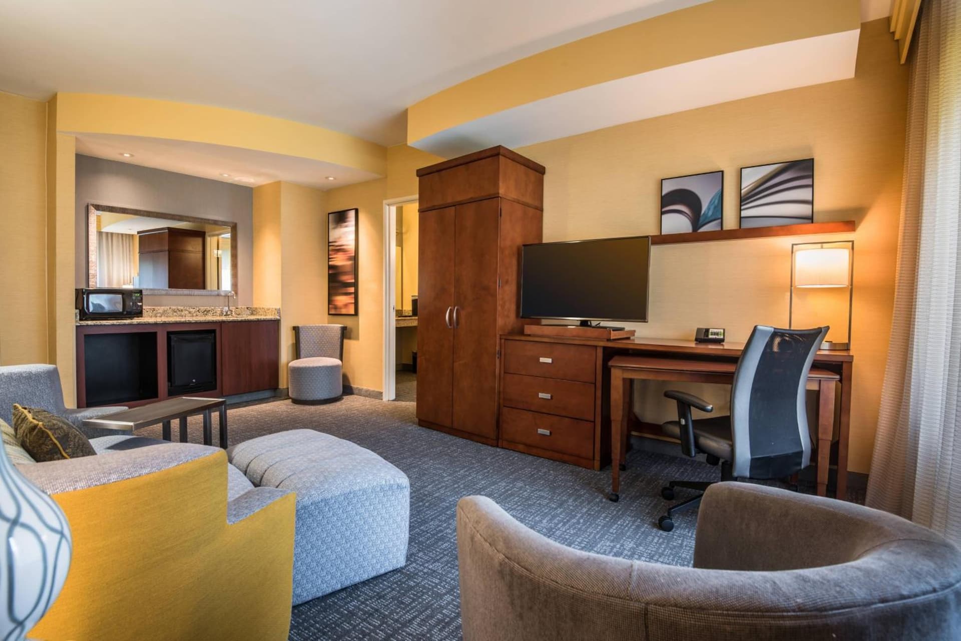 Courtyard by Marriott Waldorf gallery photo in Waldorf, MD — image 14