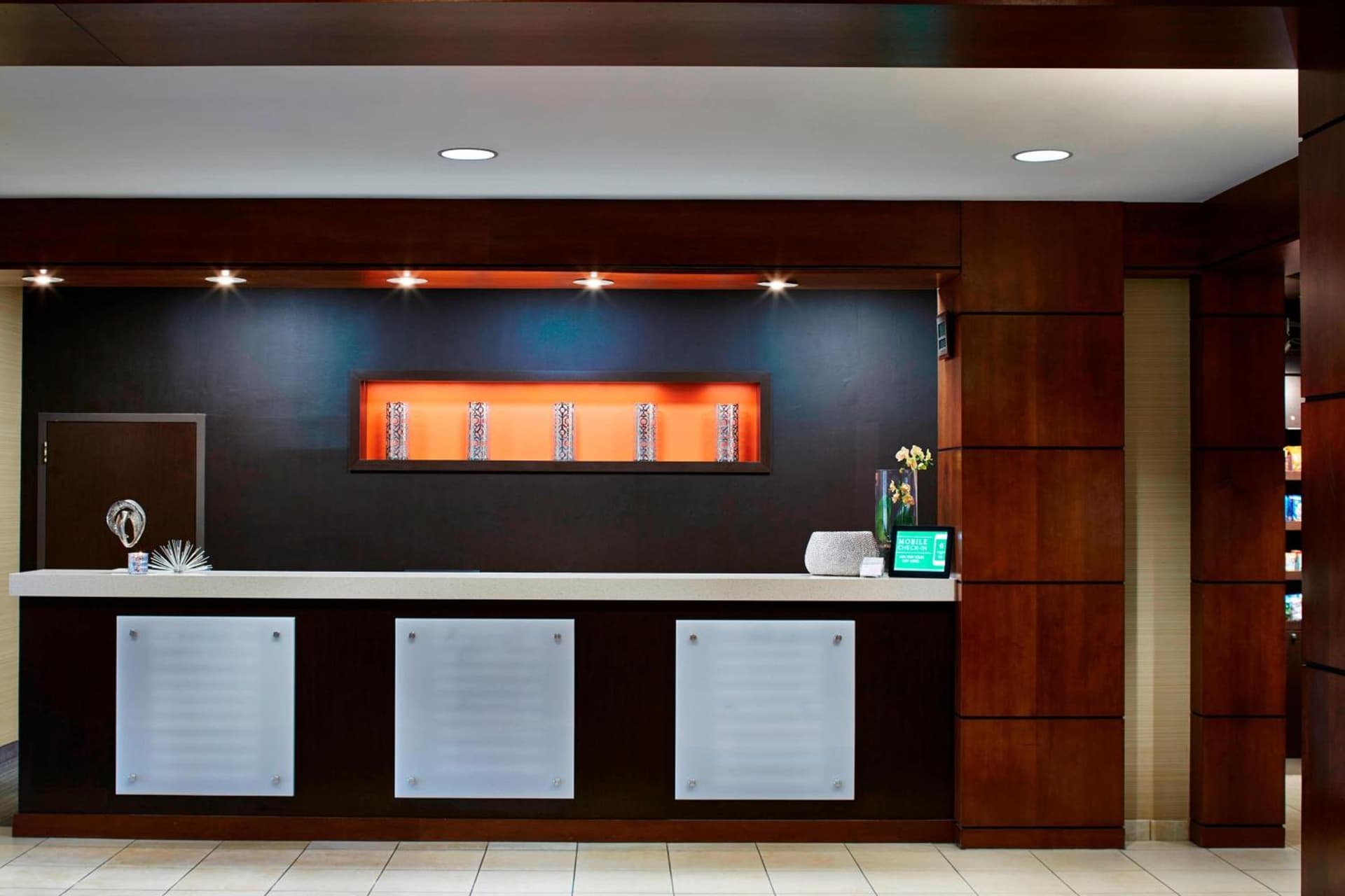 Courtyard by Marriott Bloomington Mall of America property views in Bloomington, MN — gallery photo 3