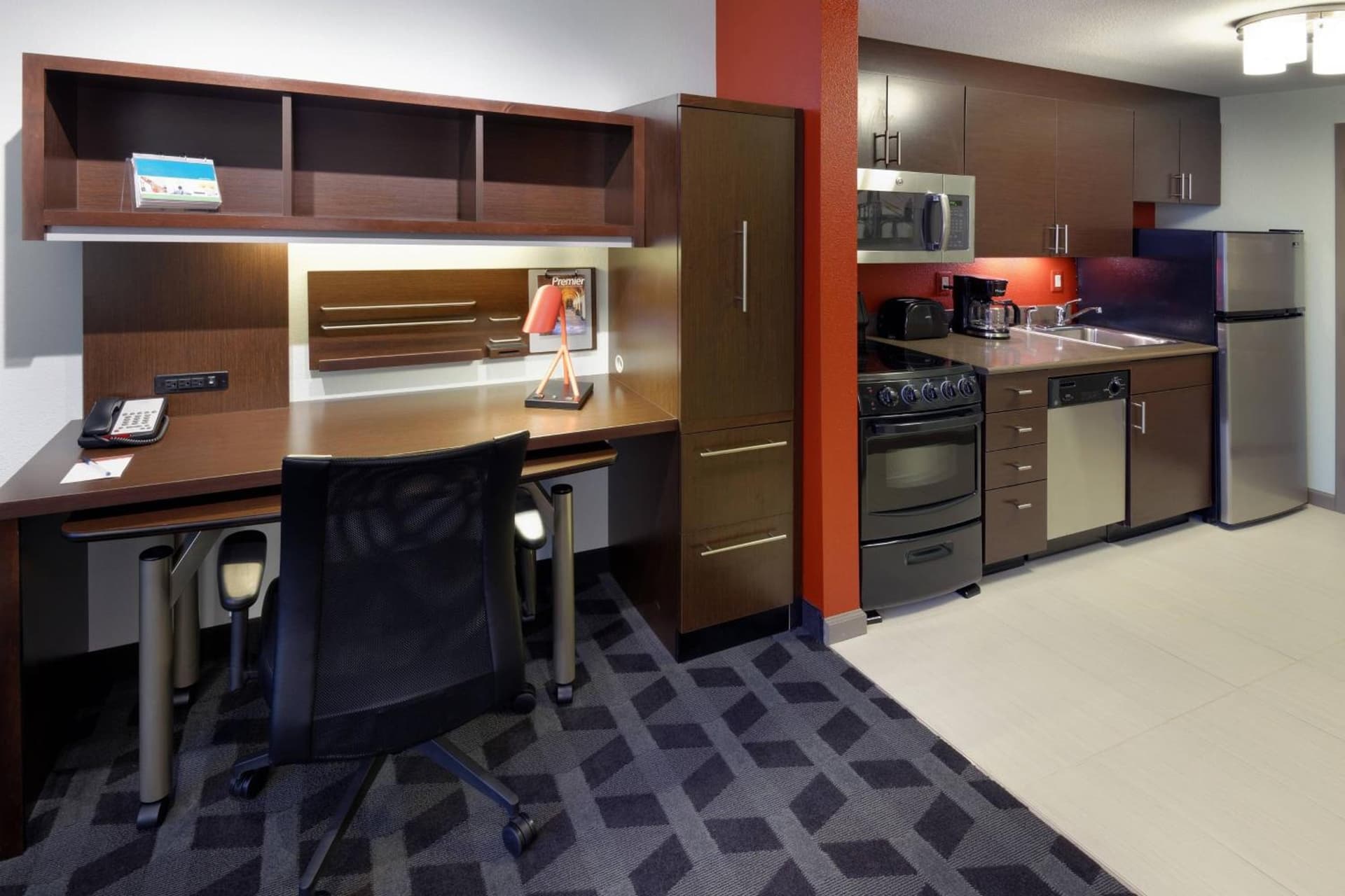 TownePlace Suites by Marriott Springfield interior in Springfield, MO — gallery photo 2